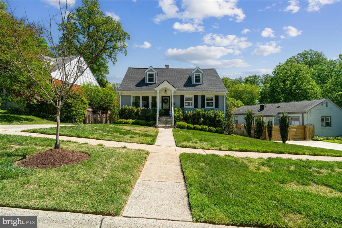 ROCK CREEK PALISADES - Residential