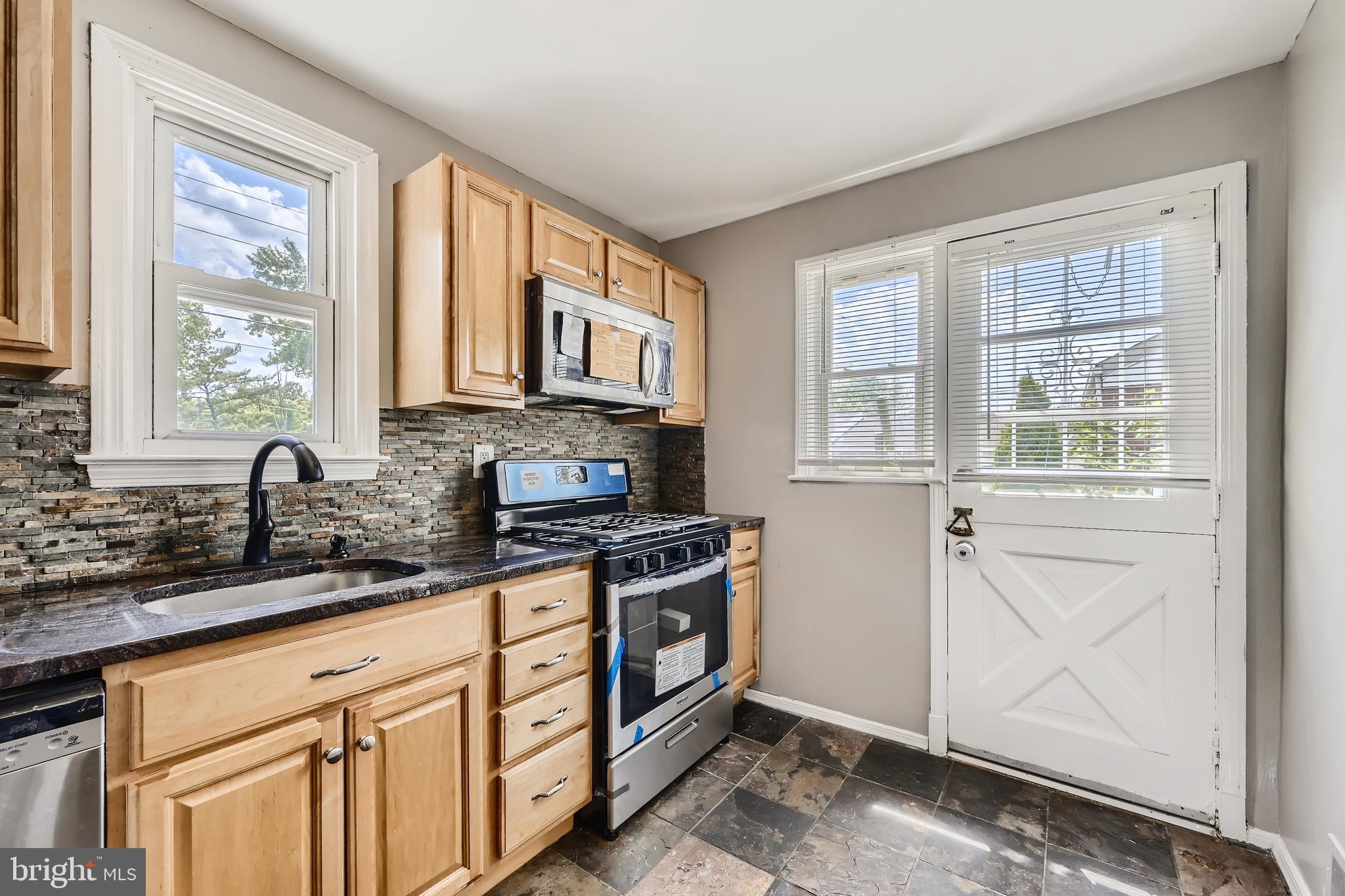 ROSEDALE - Residential