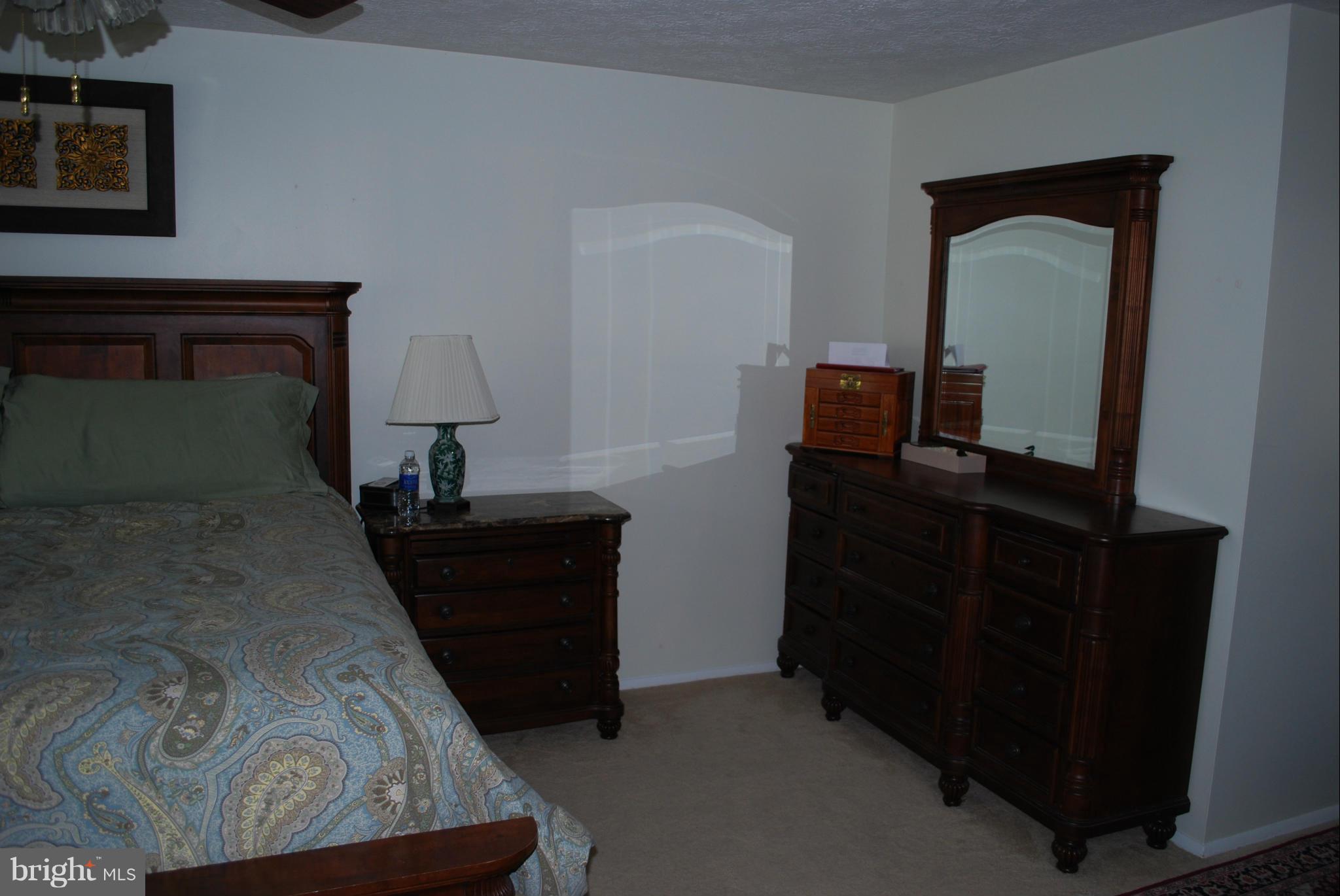 NEWINGTON FOREST - Residential