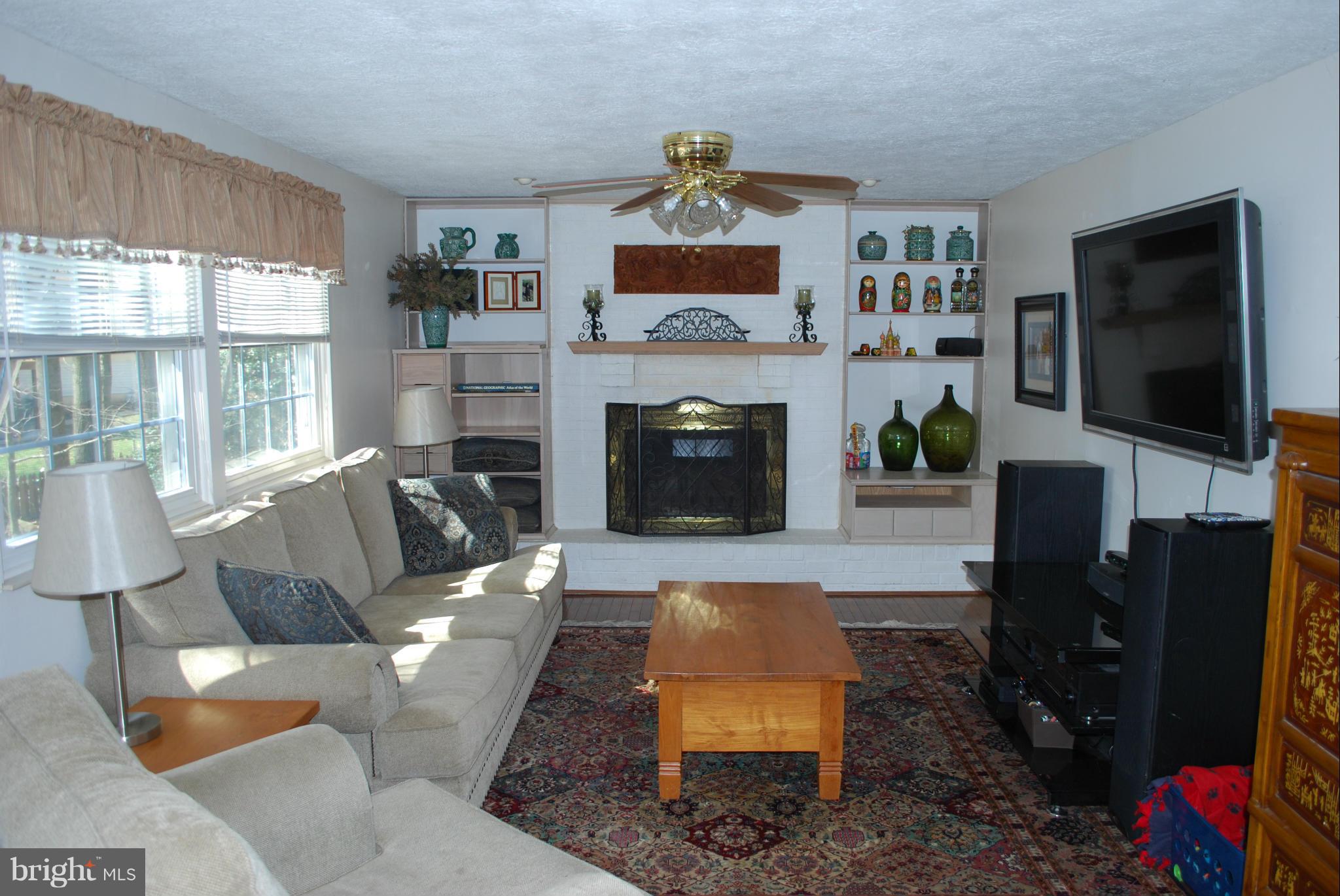 NEWINGTON FOREST - Residential