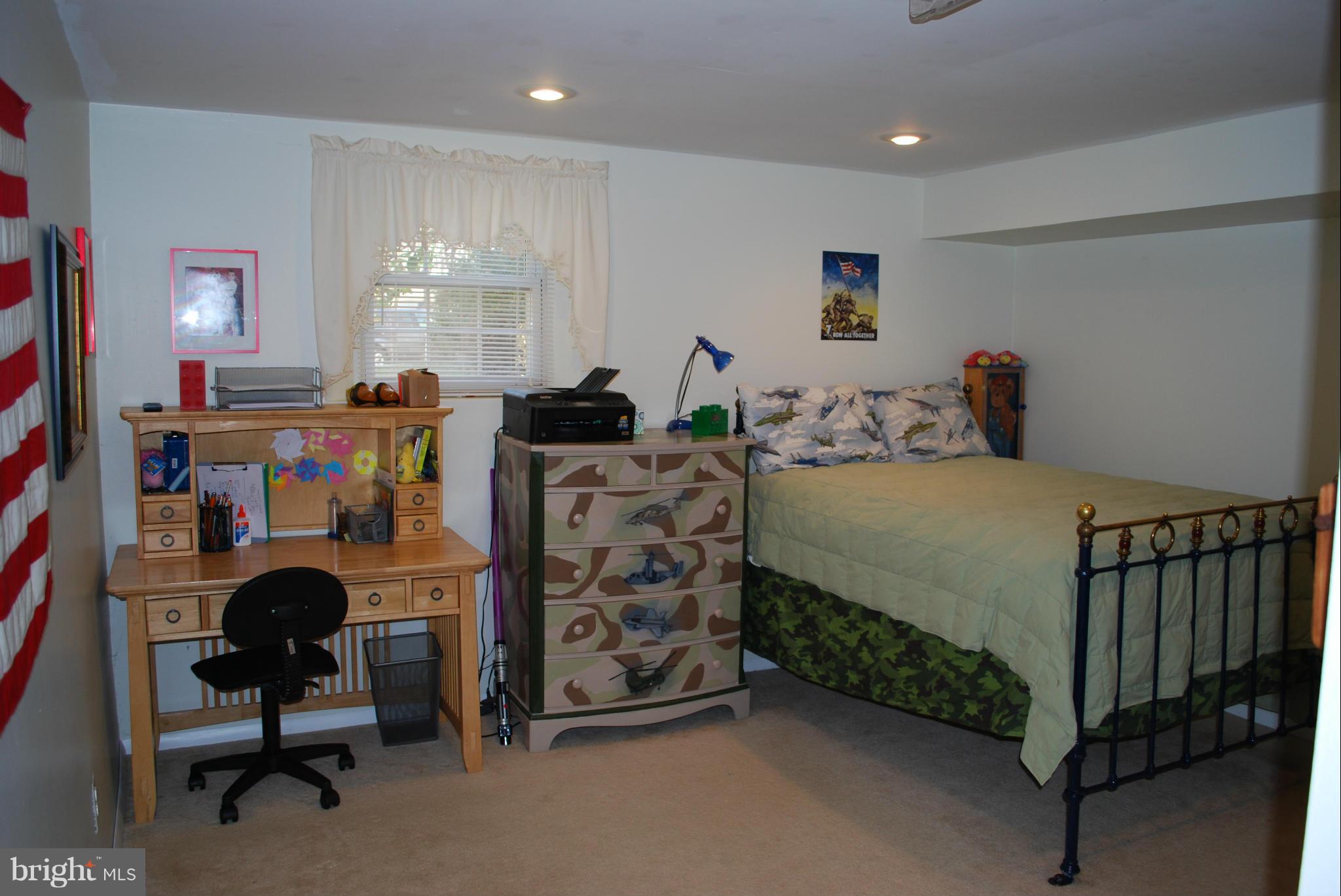 NEWINGTON FOREST - Residential