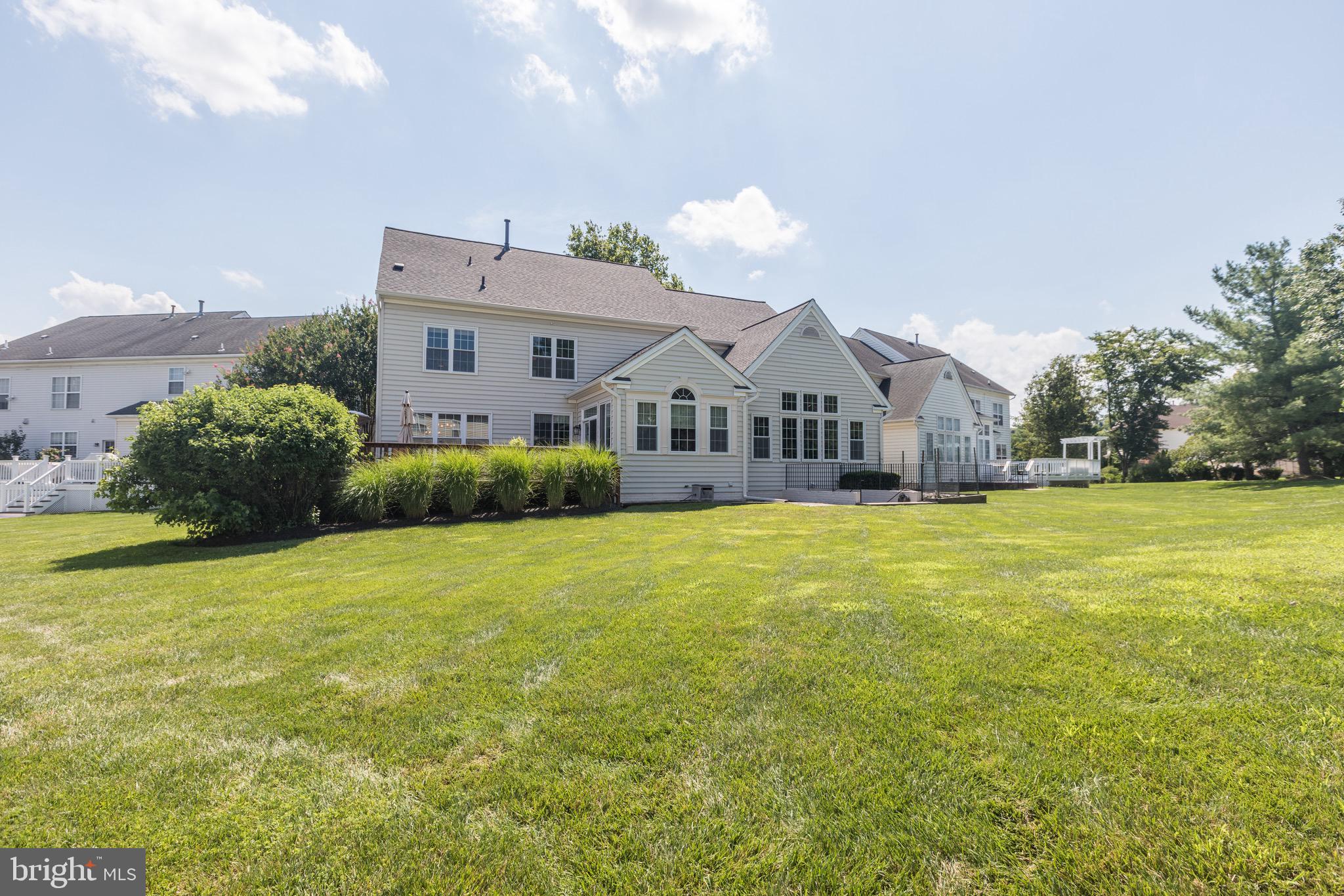 POTOMAC GLEN - Residential