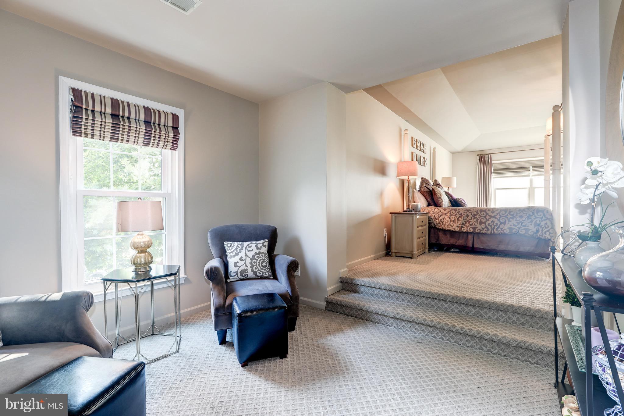 POTOMAC GLEN - Residential