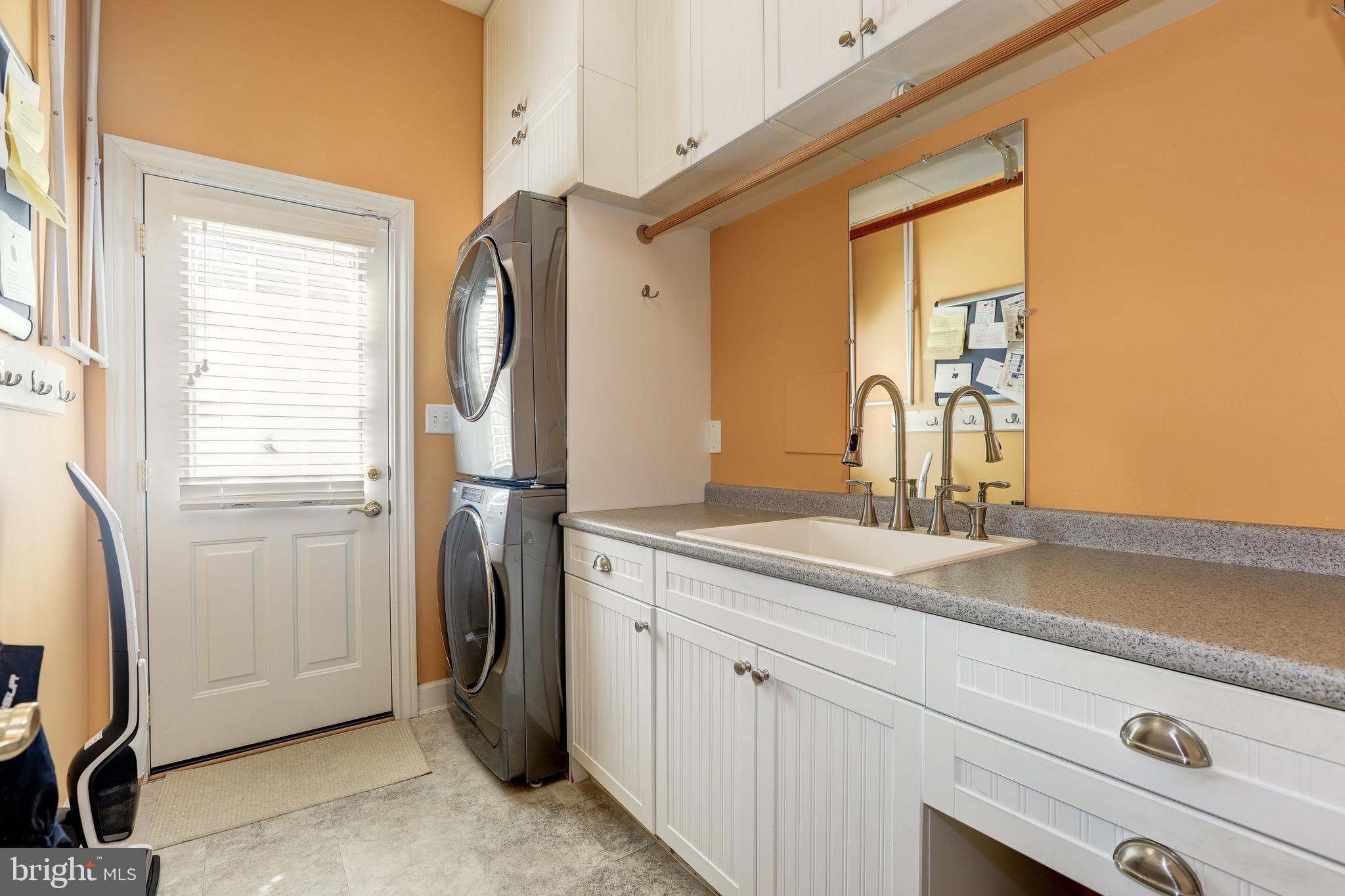 POTOMAC GLEN - Residential