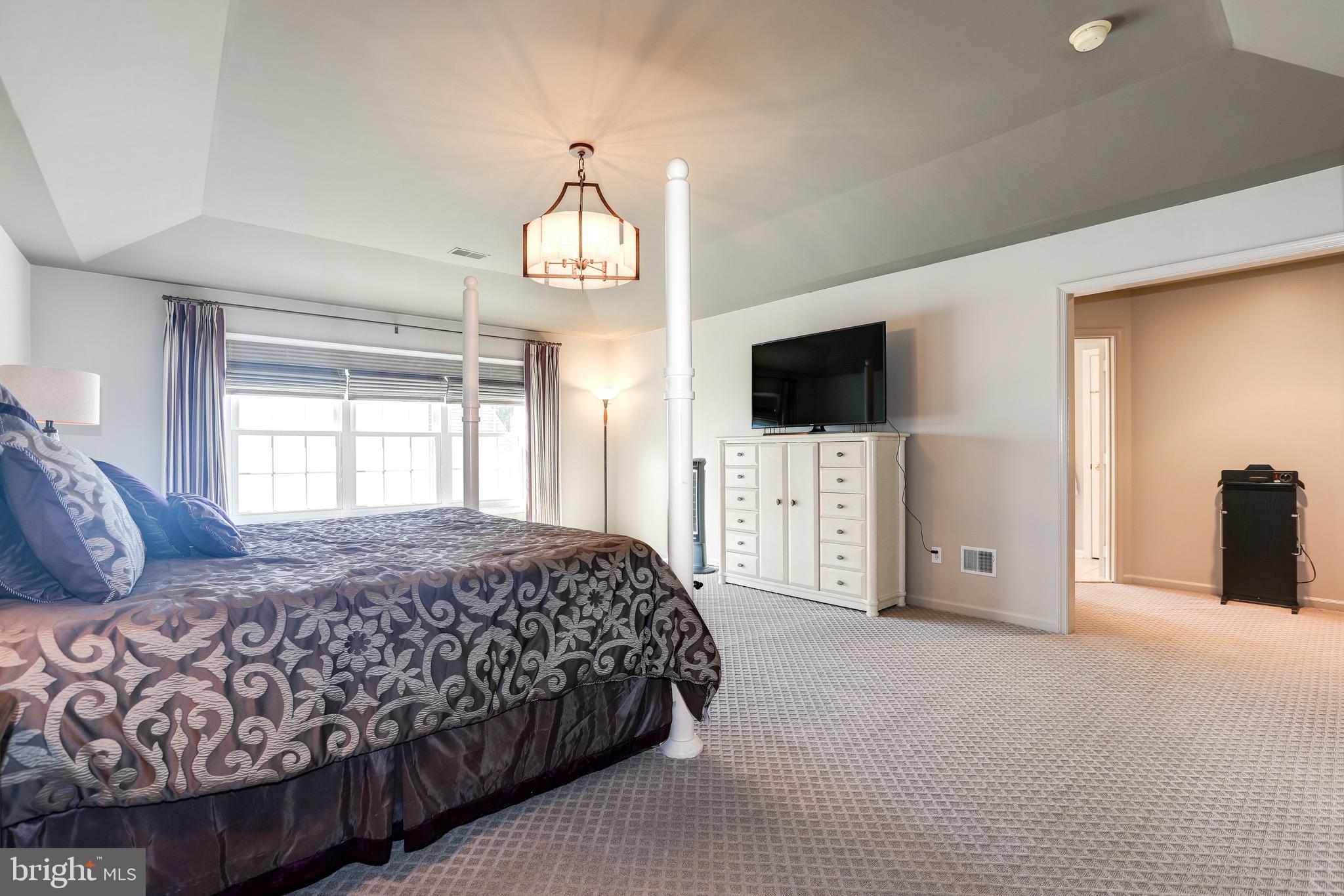 POTOMAC GLEN - Residential