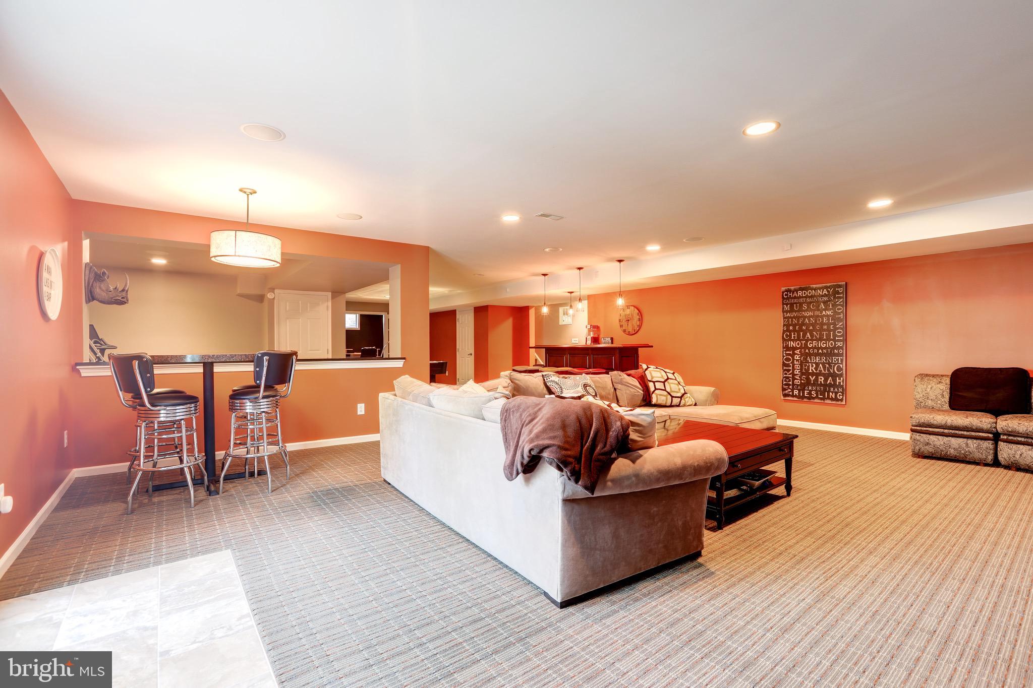 POTOMAC GLEN - Residential