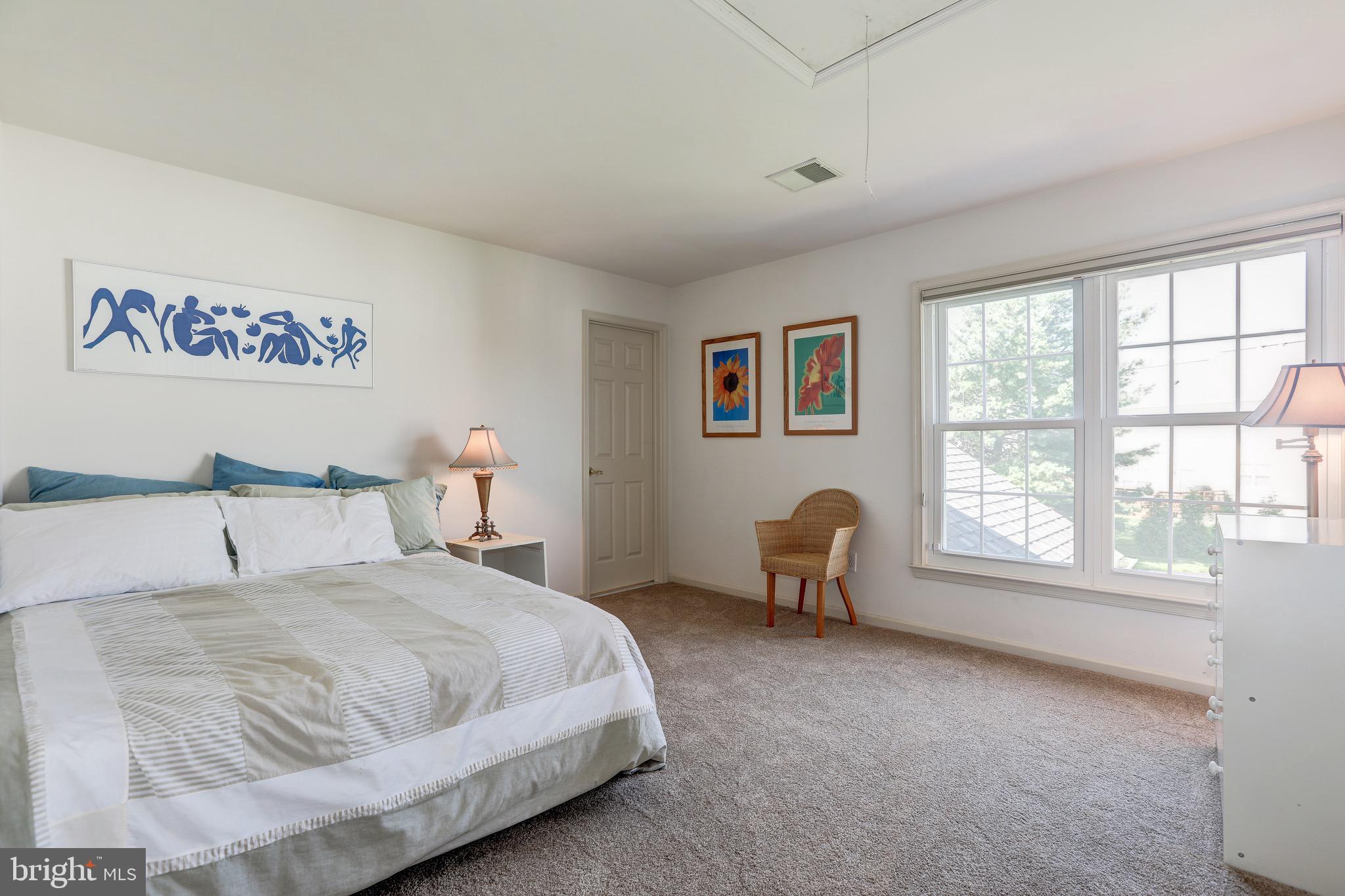 POTOMAC GLEN - Residential
