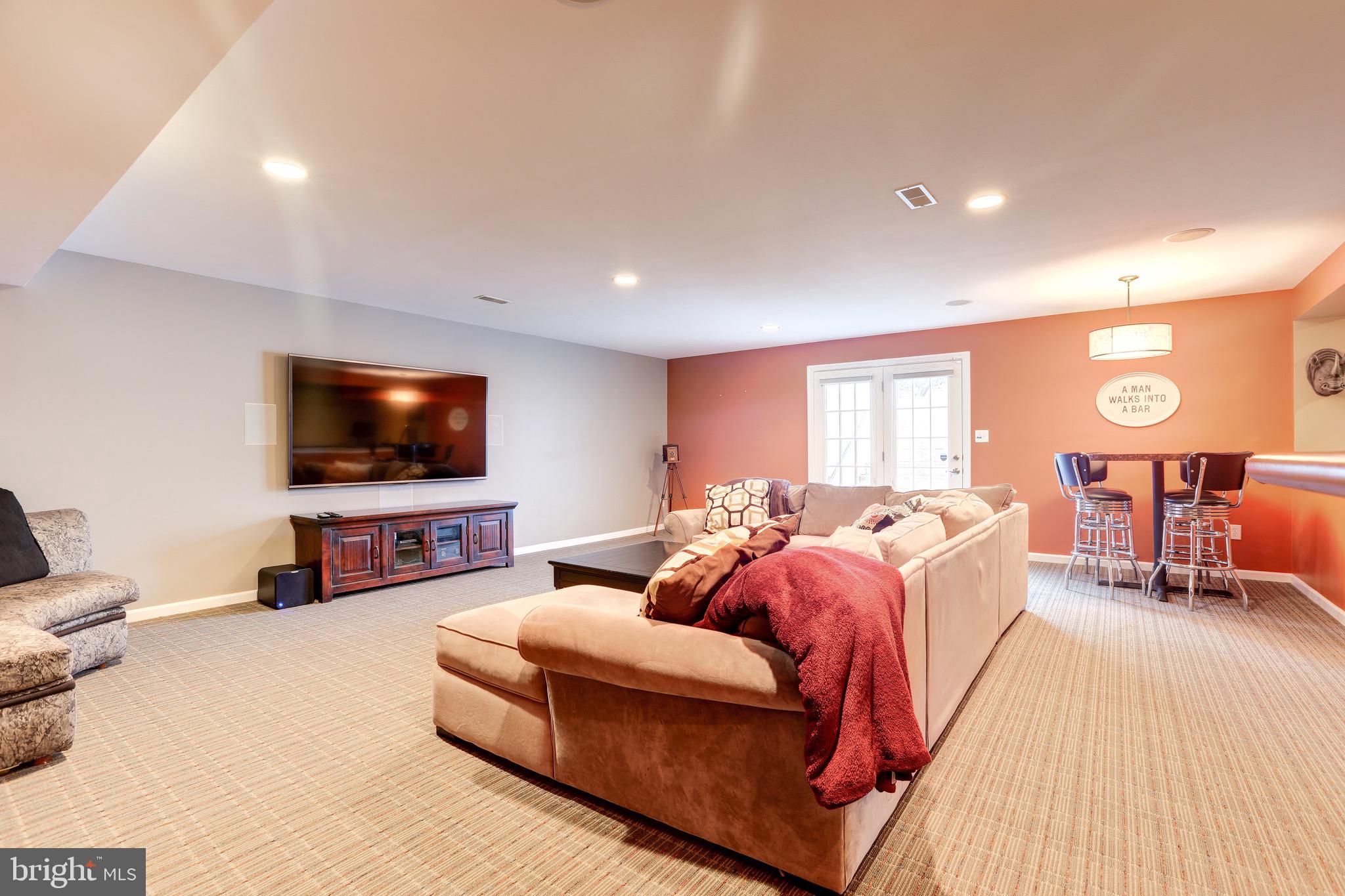 POTOMAC GLEN - Residential