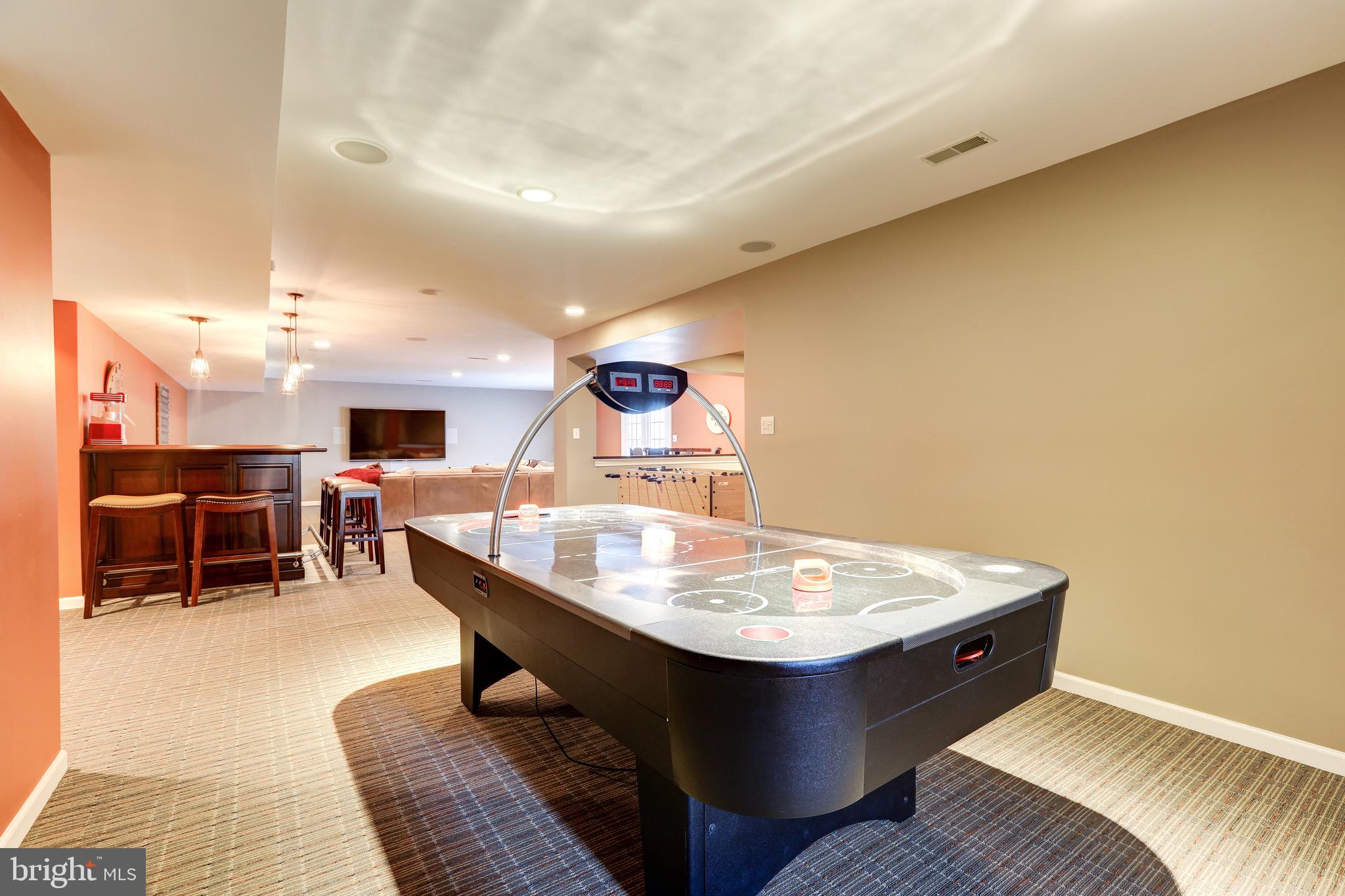 POTOMAC GLEN - Residential
