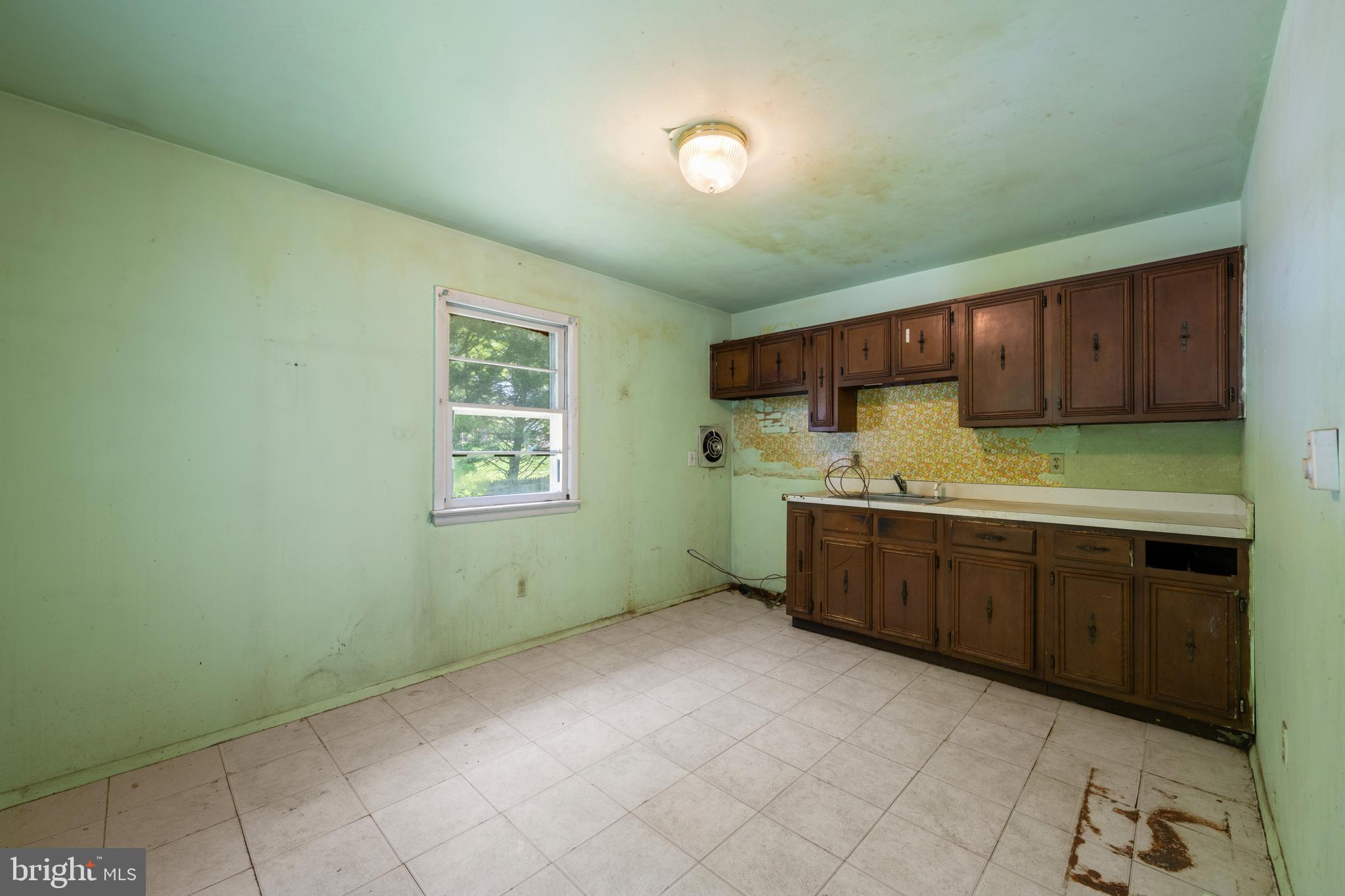 SANDY SPRING - Residential