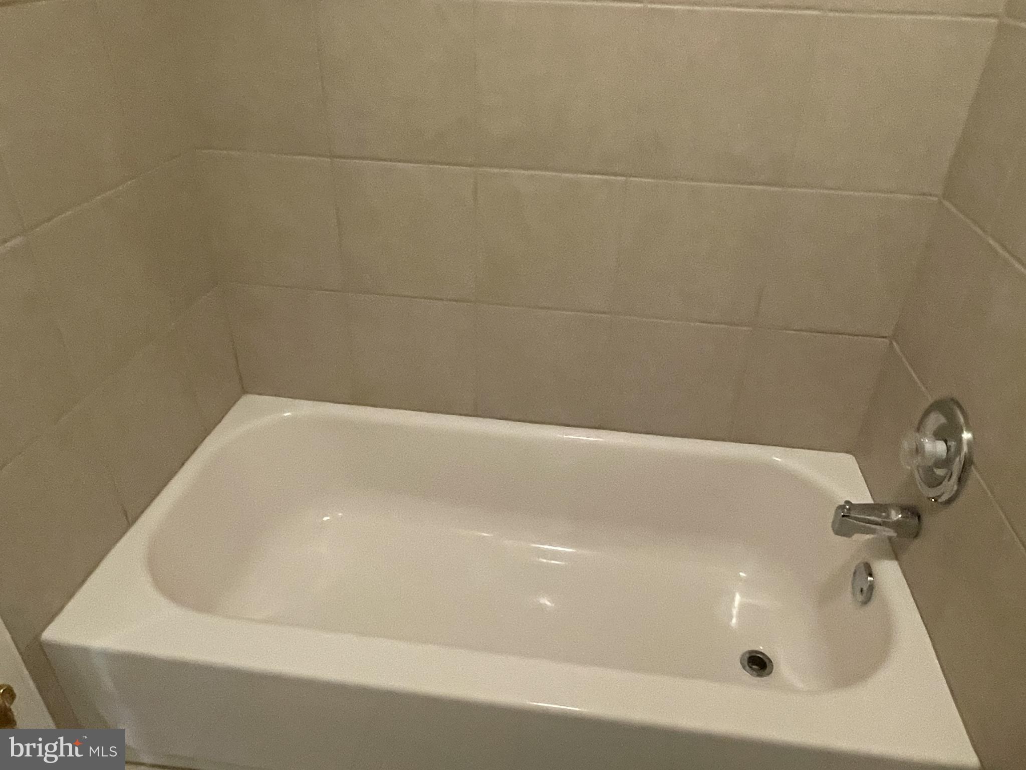 CHARLES TOWN - Residential Lease