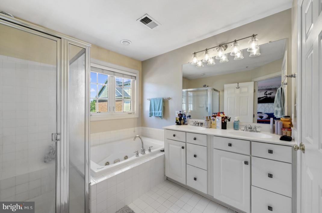 HONEYGO VILLAGE - Residential