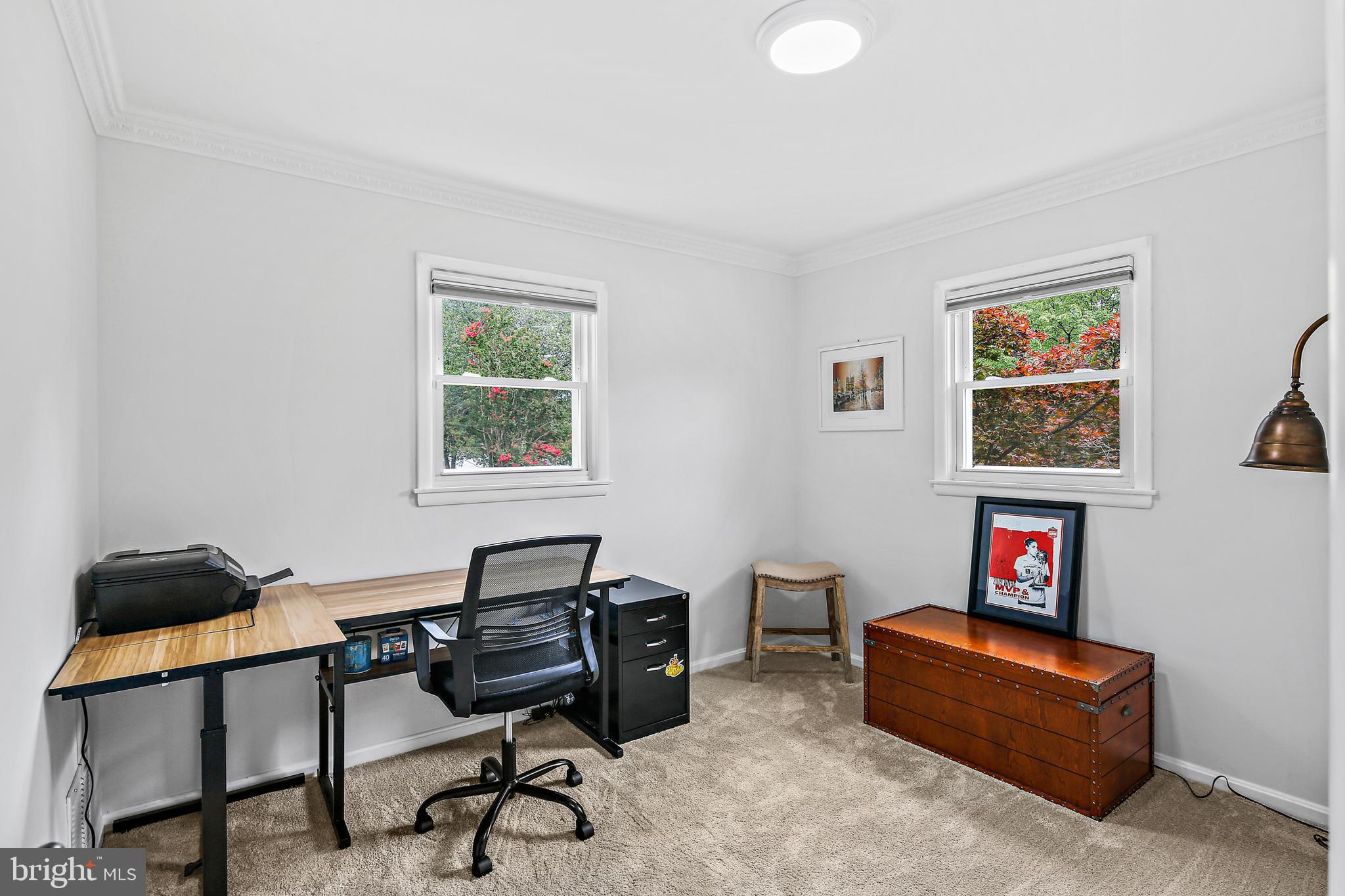 WHITFIELD KNOLLS - Residential