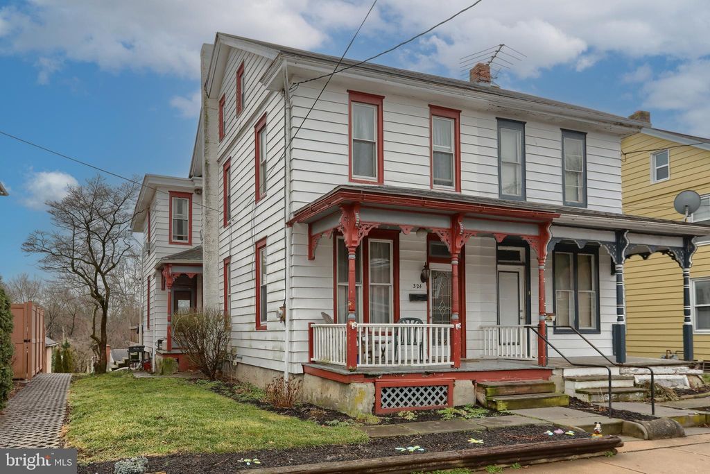 Photo of 324 E PARK ST, ELIZABETHTOWN, PA 17022 (MLS # PALA2031496)