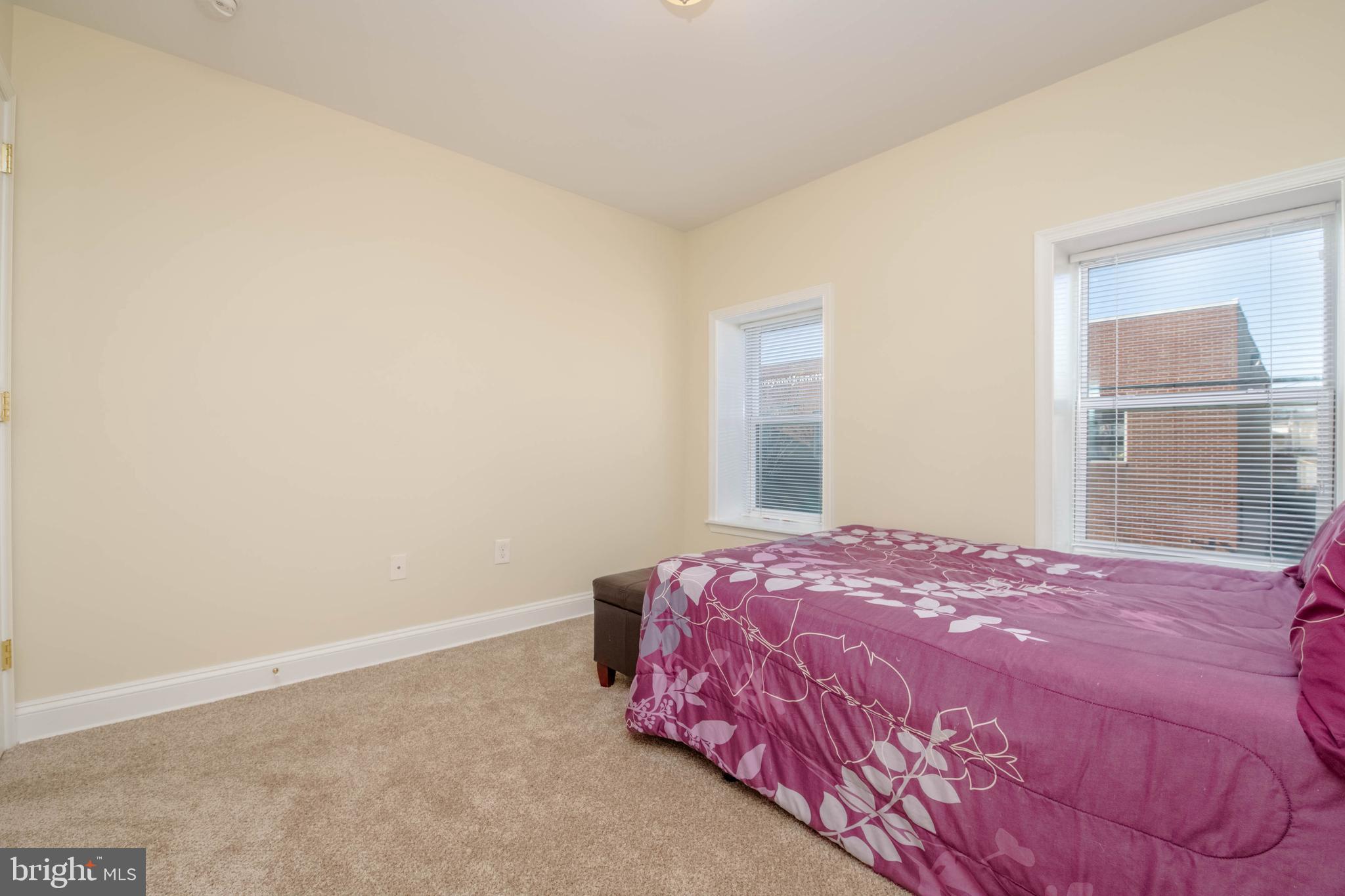 CAMDEN CROSSING - Residential