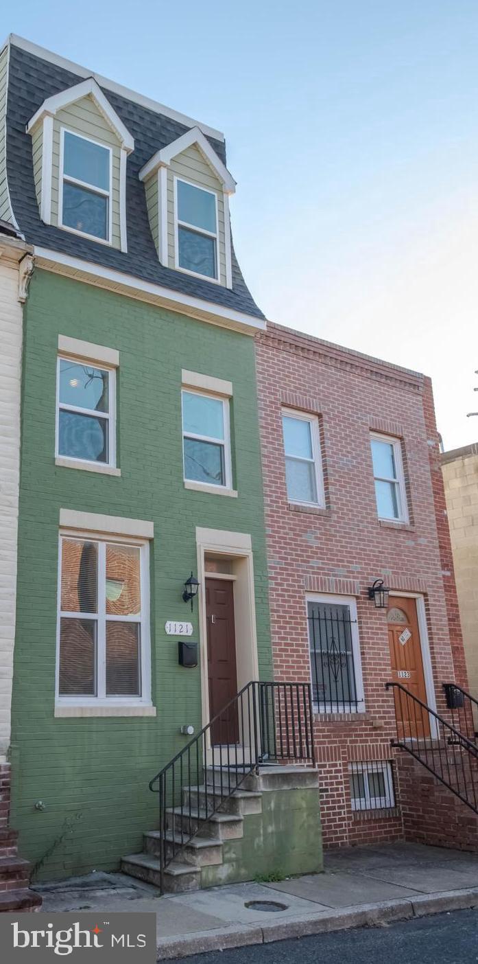 CAMDEN CROSSING - Residential