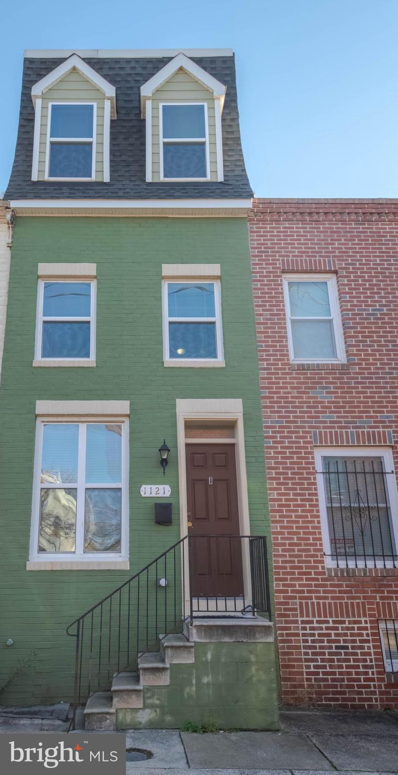 CAMDEN CROSSING - Residential