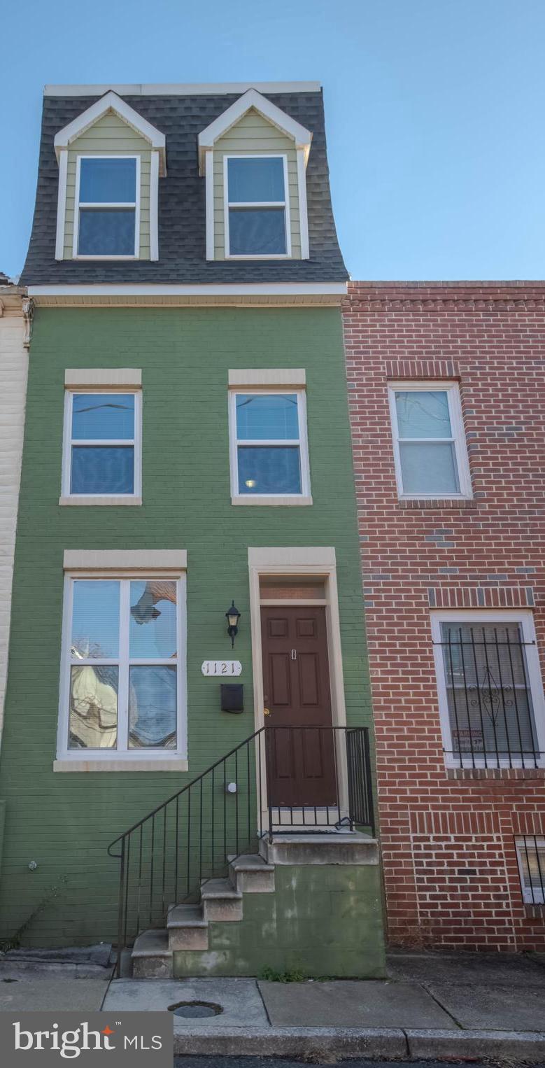 CAMDEN CROSSING - Residential