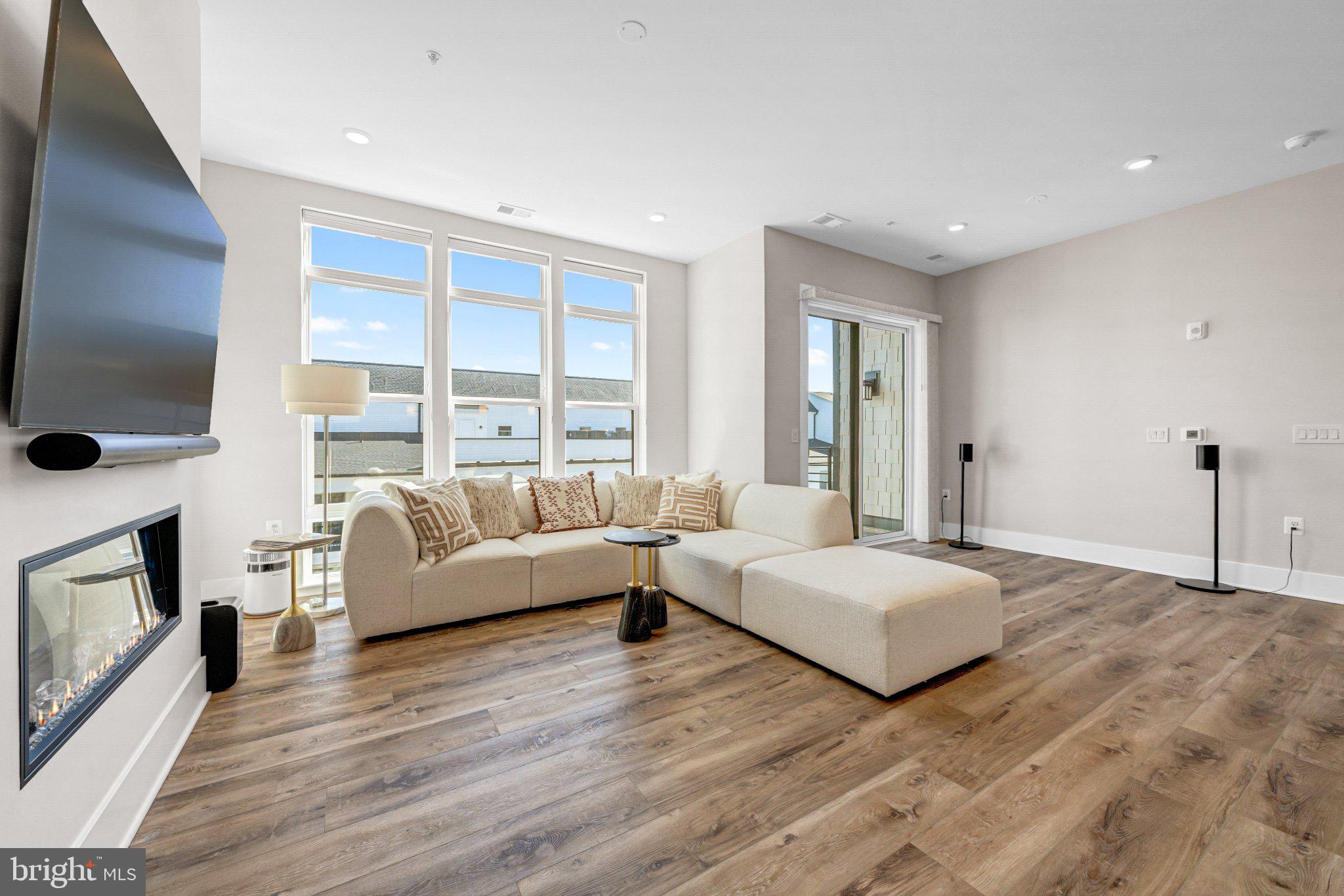 BIRCHWOOD AT BRAMBLETON - Residential