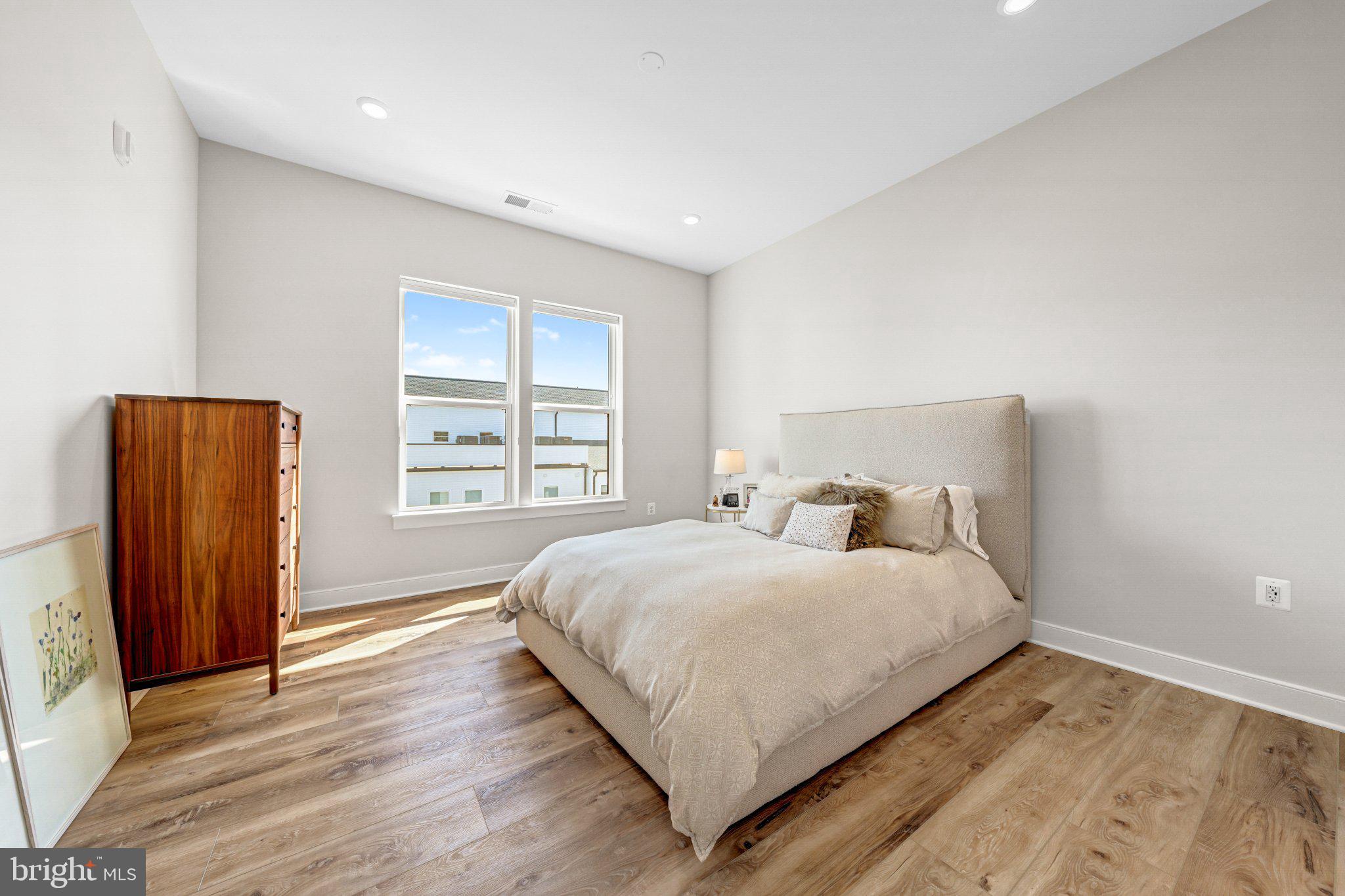 BIRCHWOOD AT BRAMBLETON - Residential