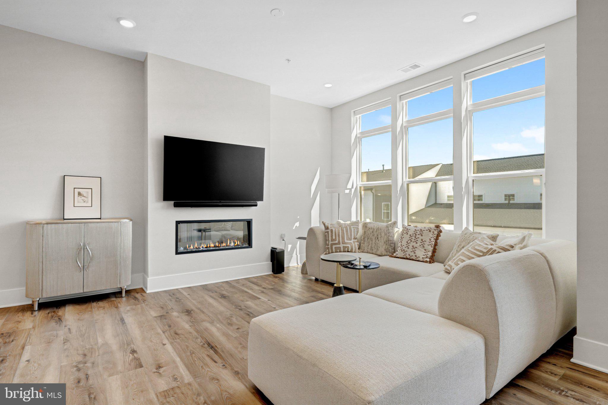 BIRCHWOOD AT BRAMBLETON - Residential