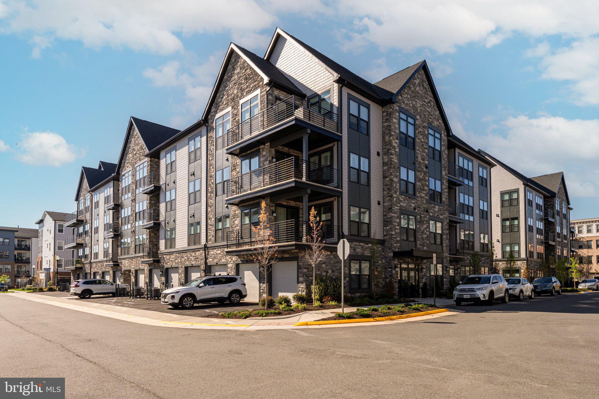 BIRCHWOOD AT BRAMBLETON - Residential