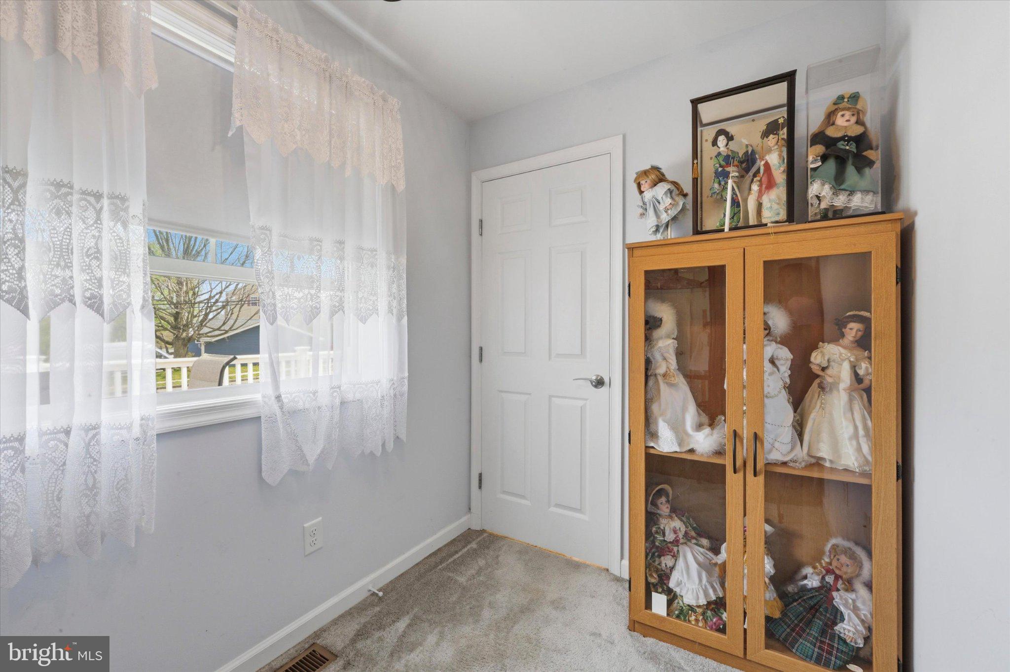 BRIDGEWATER FARMS - Residential