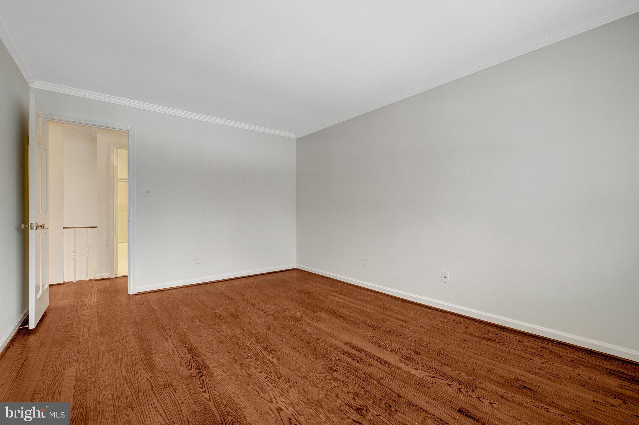 MANTUA - Residential