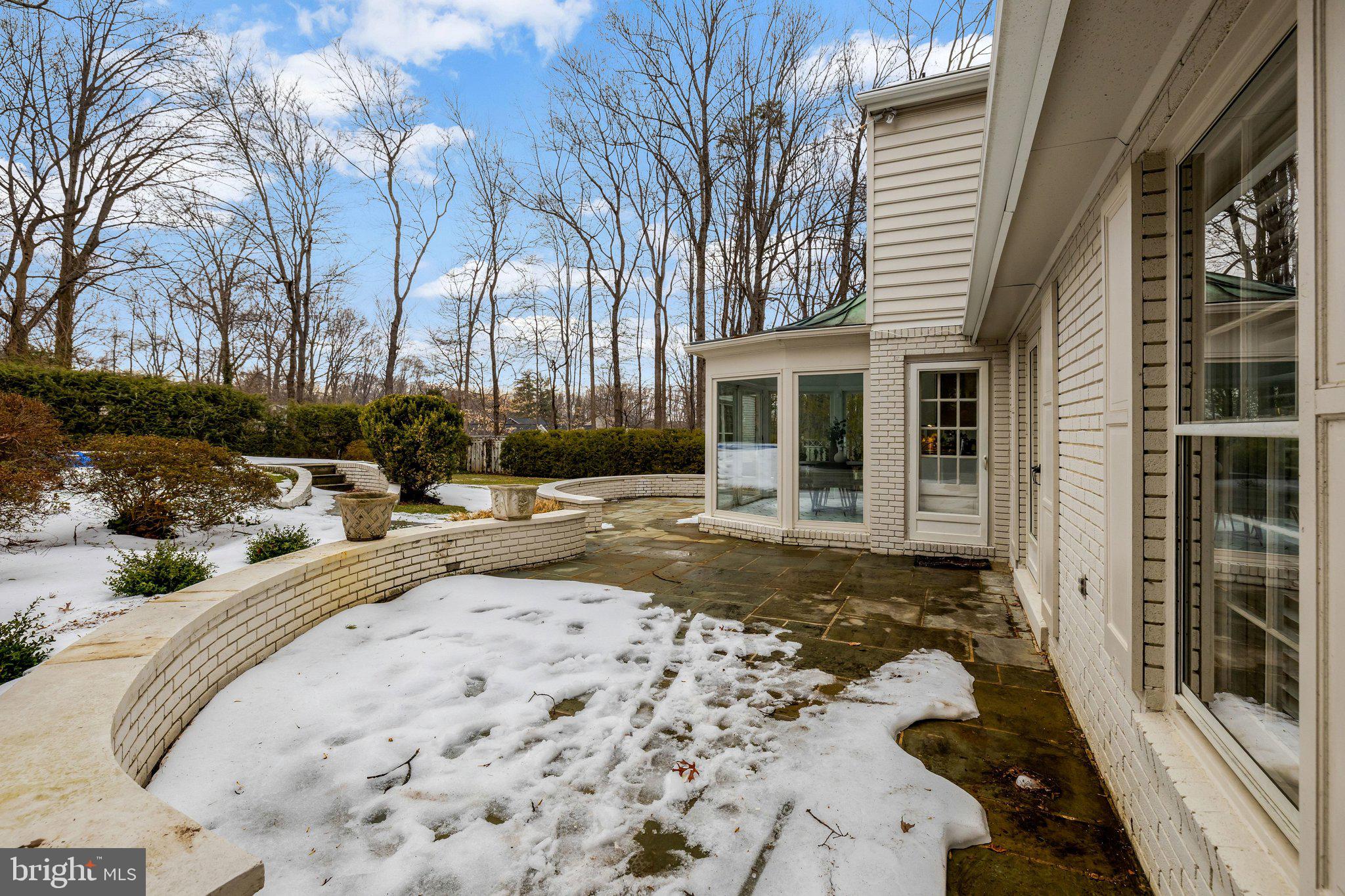 MANTUA - Residential