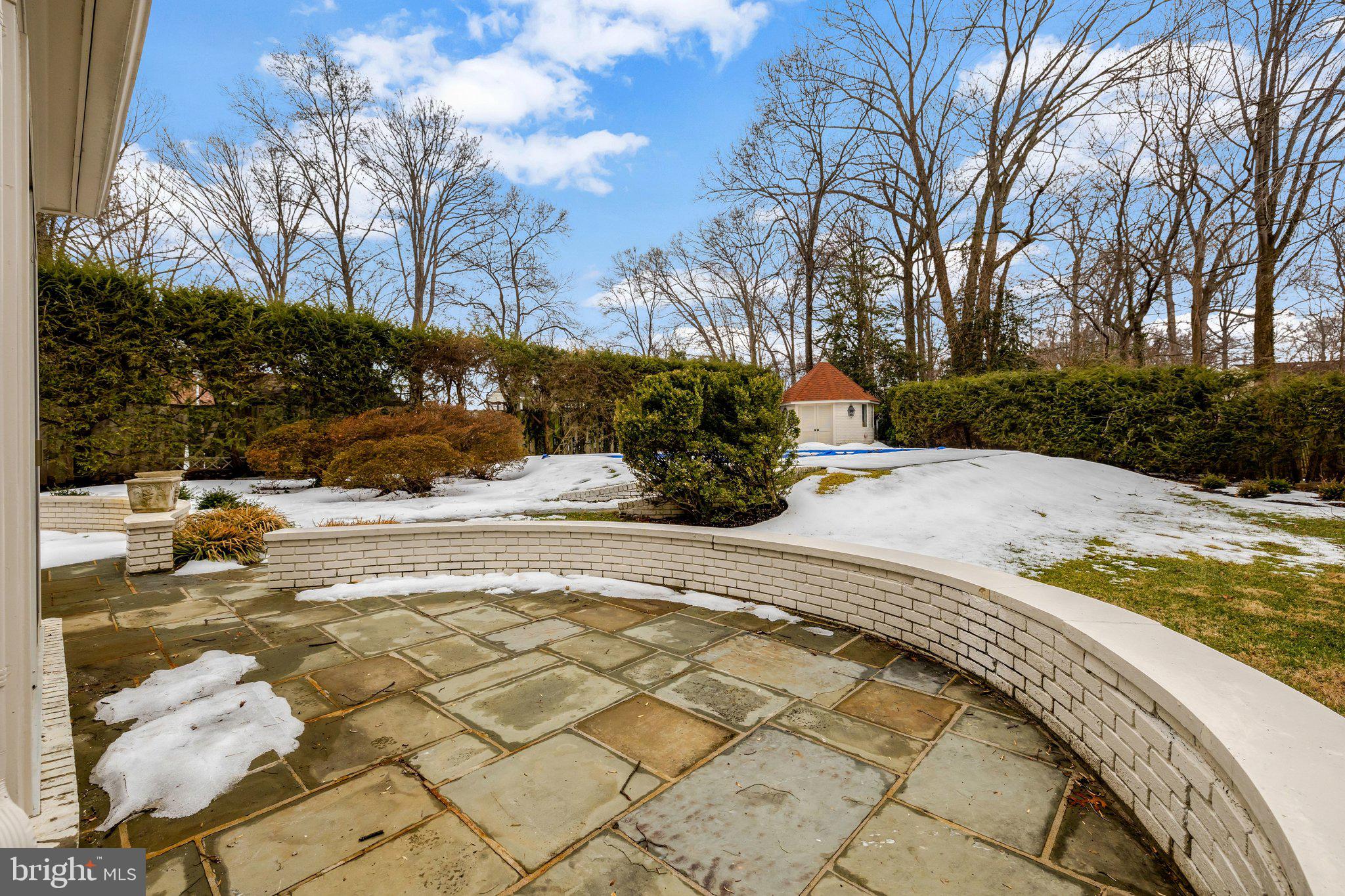 MANTUA - Residential