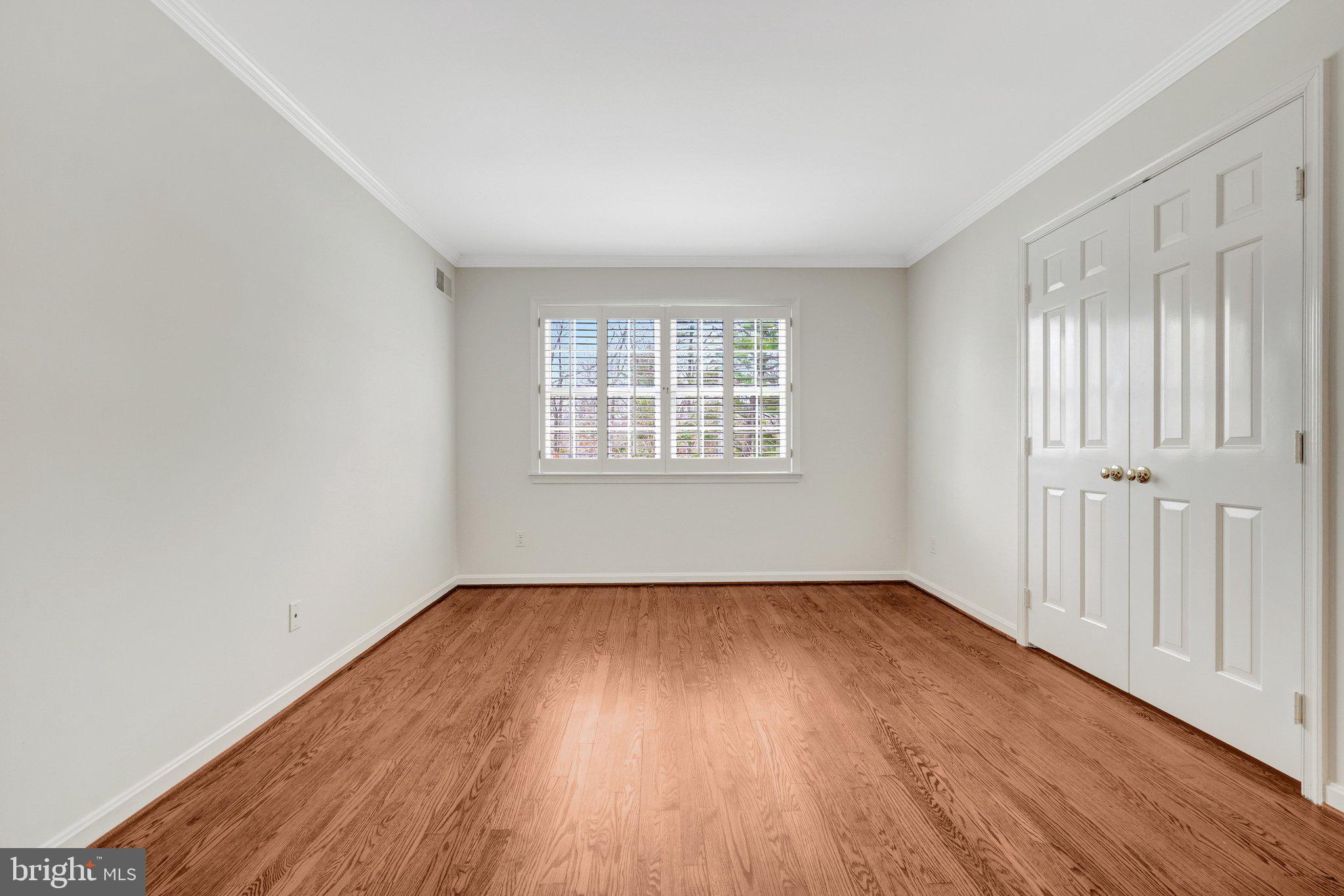 MANTUA - Residential