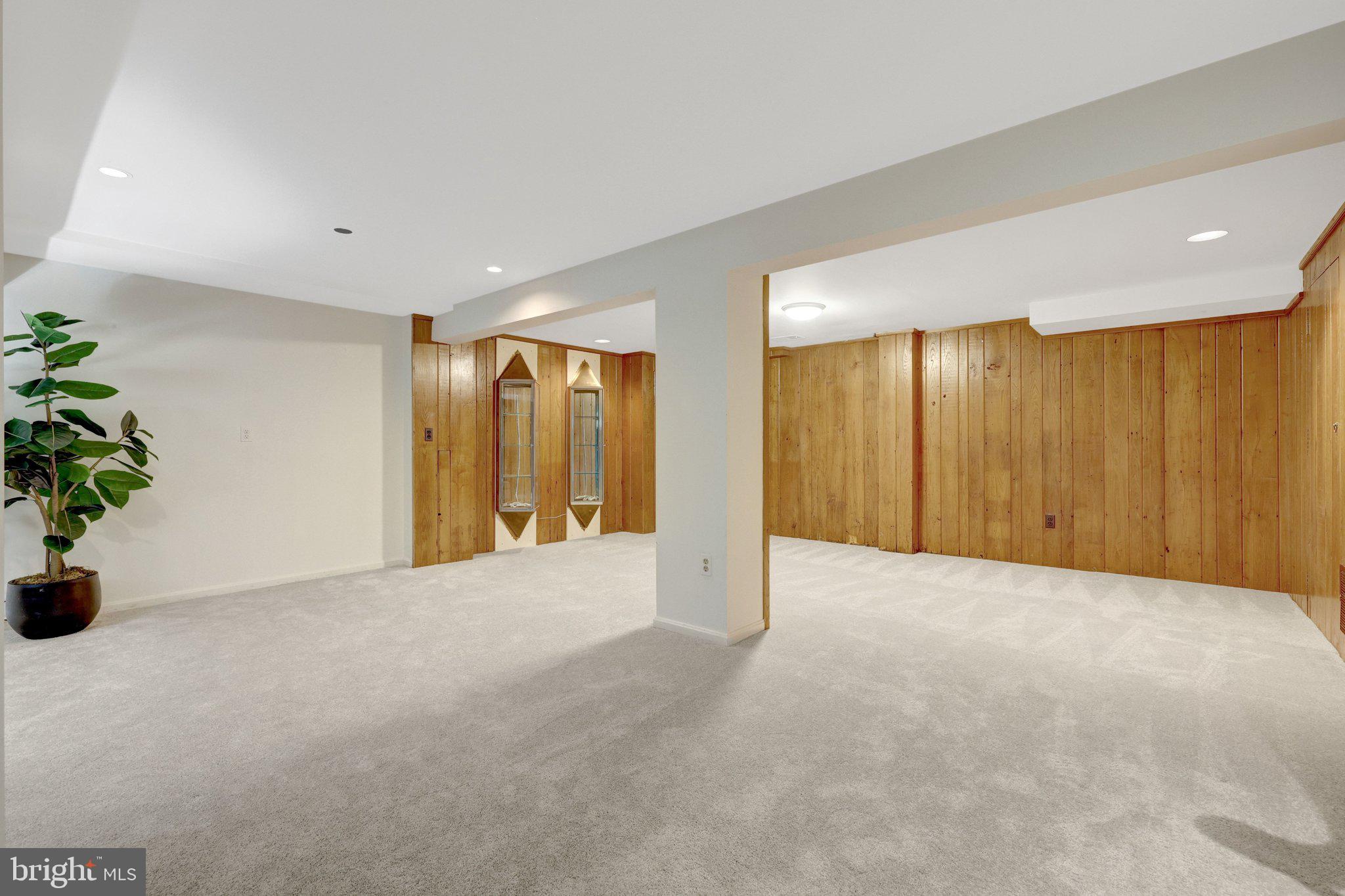 MANTUA - Residential