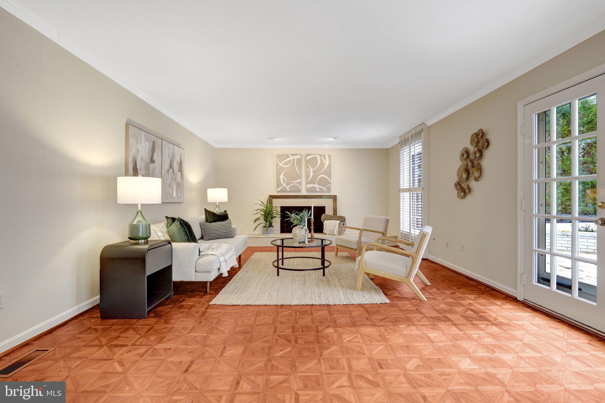 MANTUA - Residential