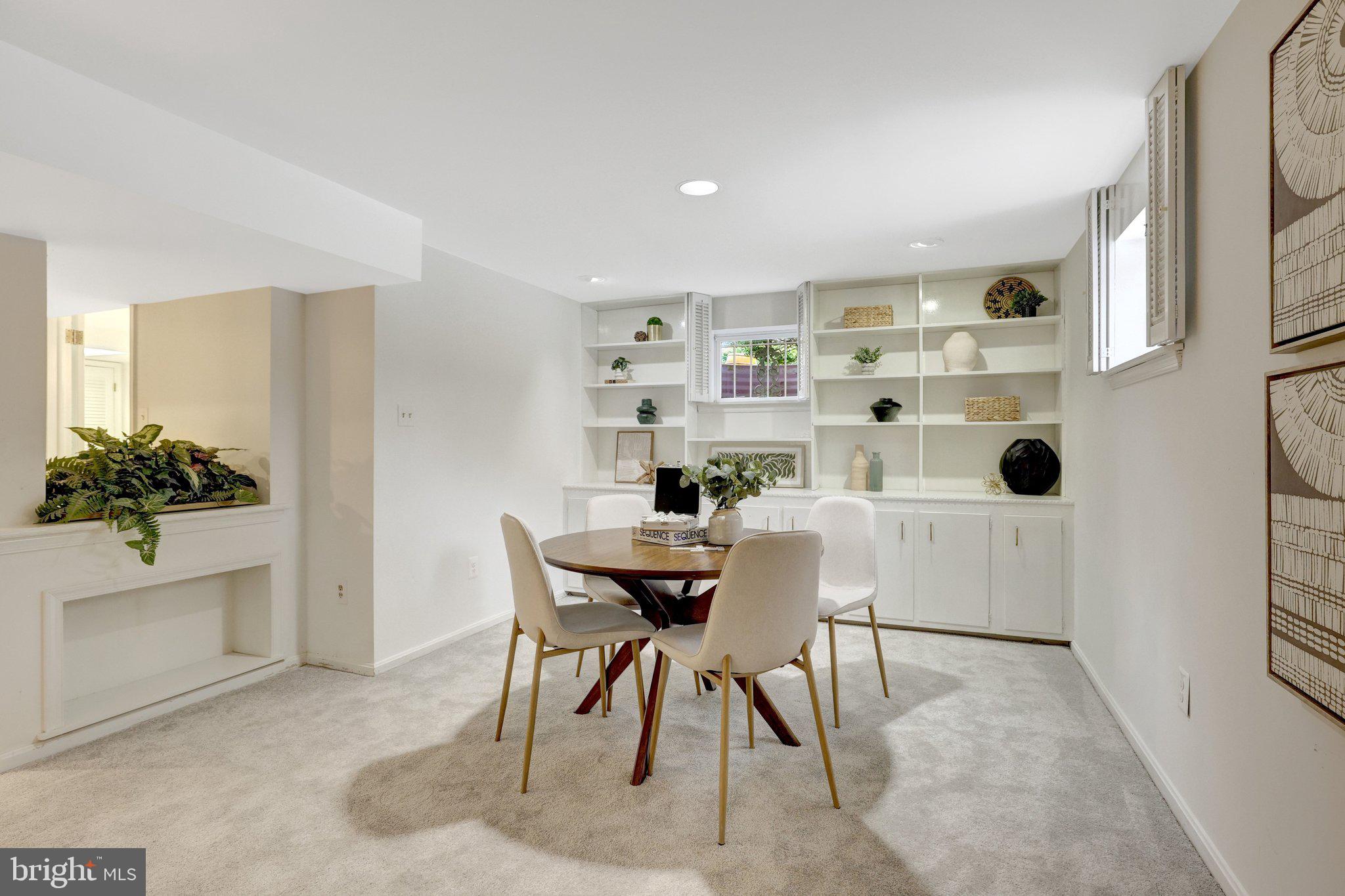 MANTUA - Residential