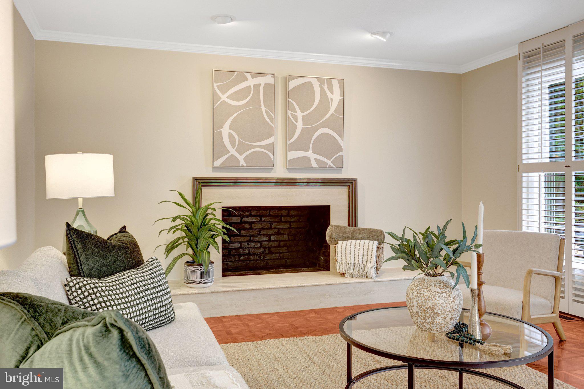 MANTUA - Residential