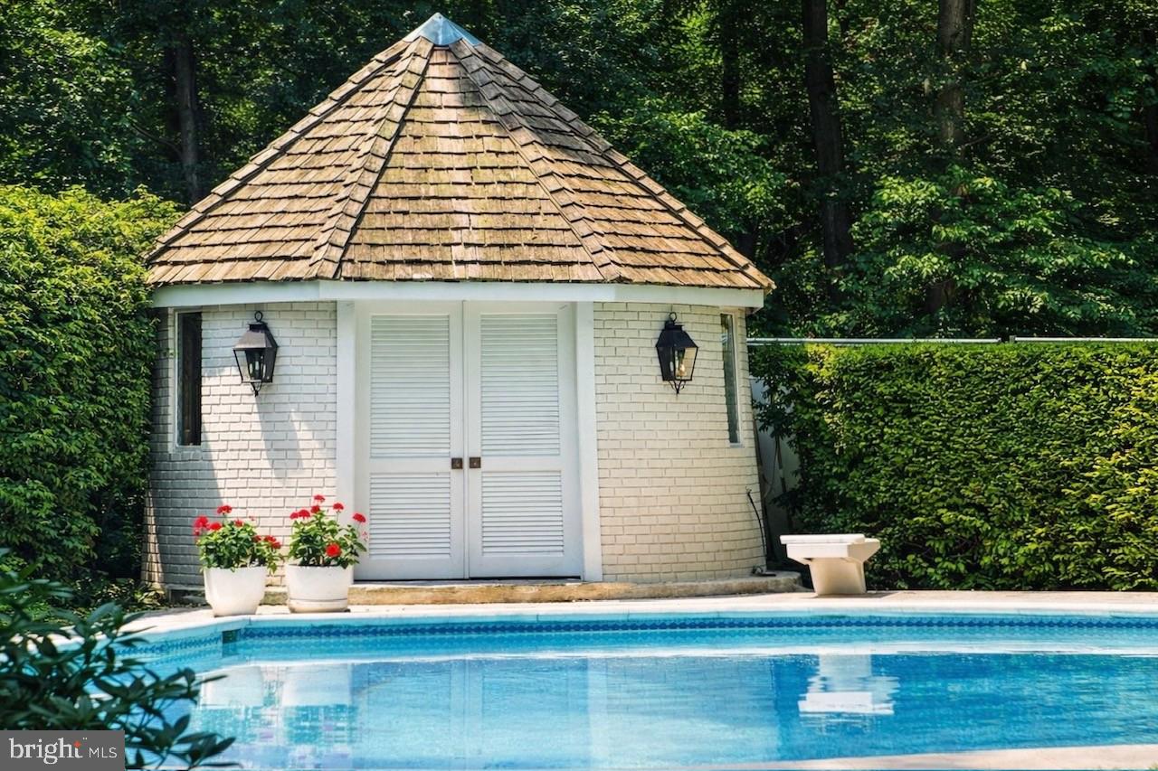 MANTUA - Residential