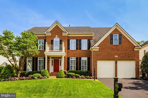 43313 JERPOINT COURT CHANTILLY VA 20152