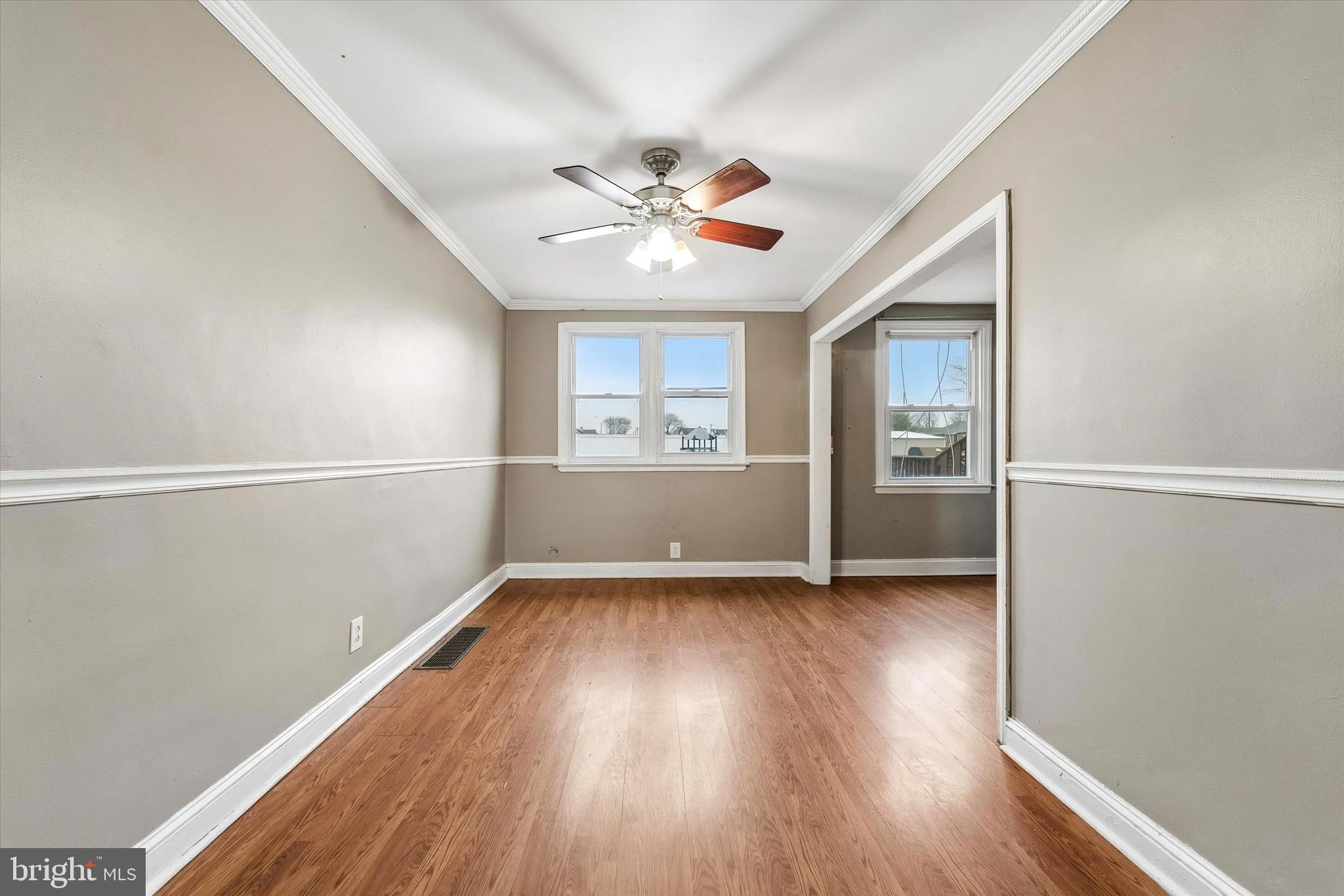 CLIFTON HEIGHTS - Residential