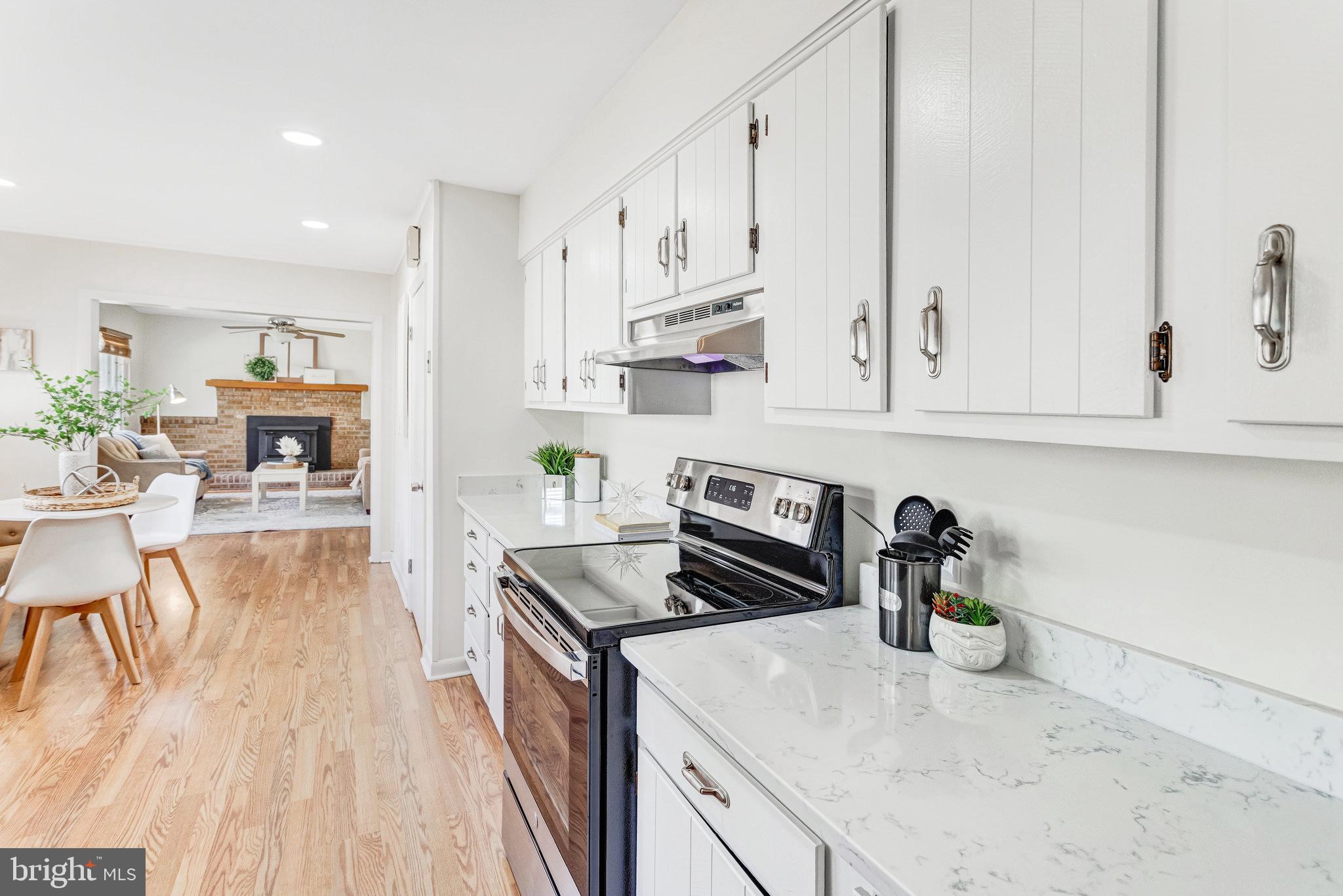 MONTCLAIR/COUNTRY CLUB - Residential