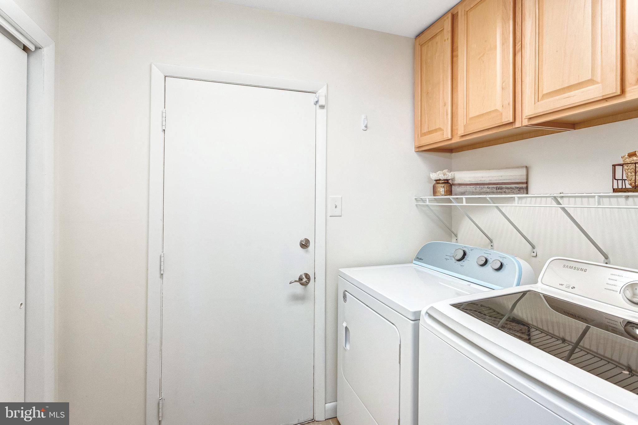 MONTCLAIR/COUNTRY CLUB - Residential