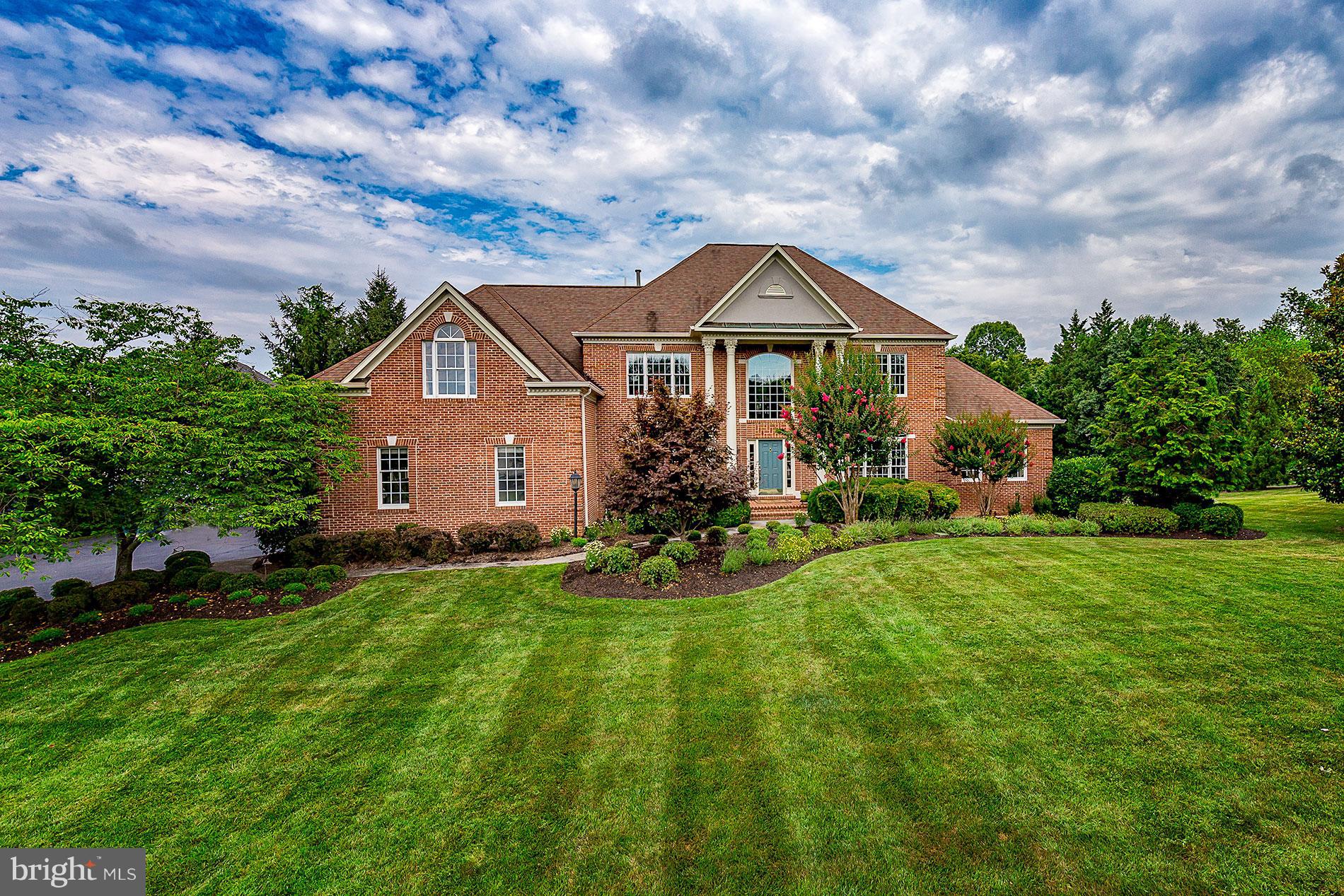 OAKTON RETREAT - Residential