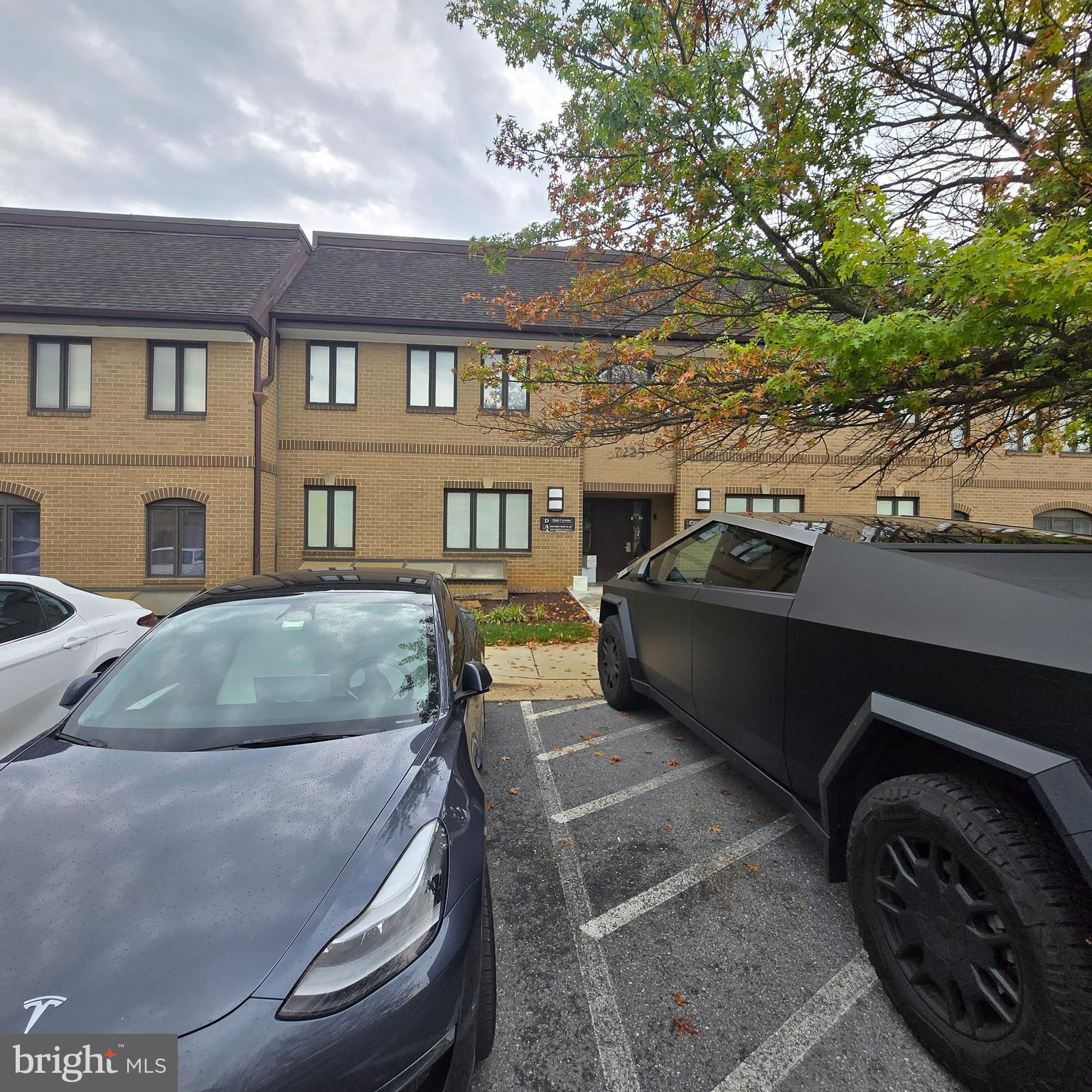 HANOVER OFFICE PARK - Commercial Sale