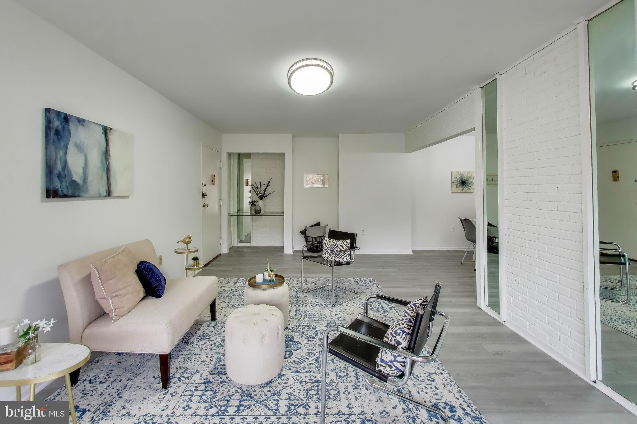 PLYMOUTH GARDENS - Residential