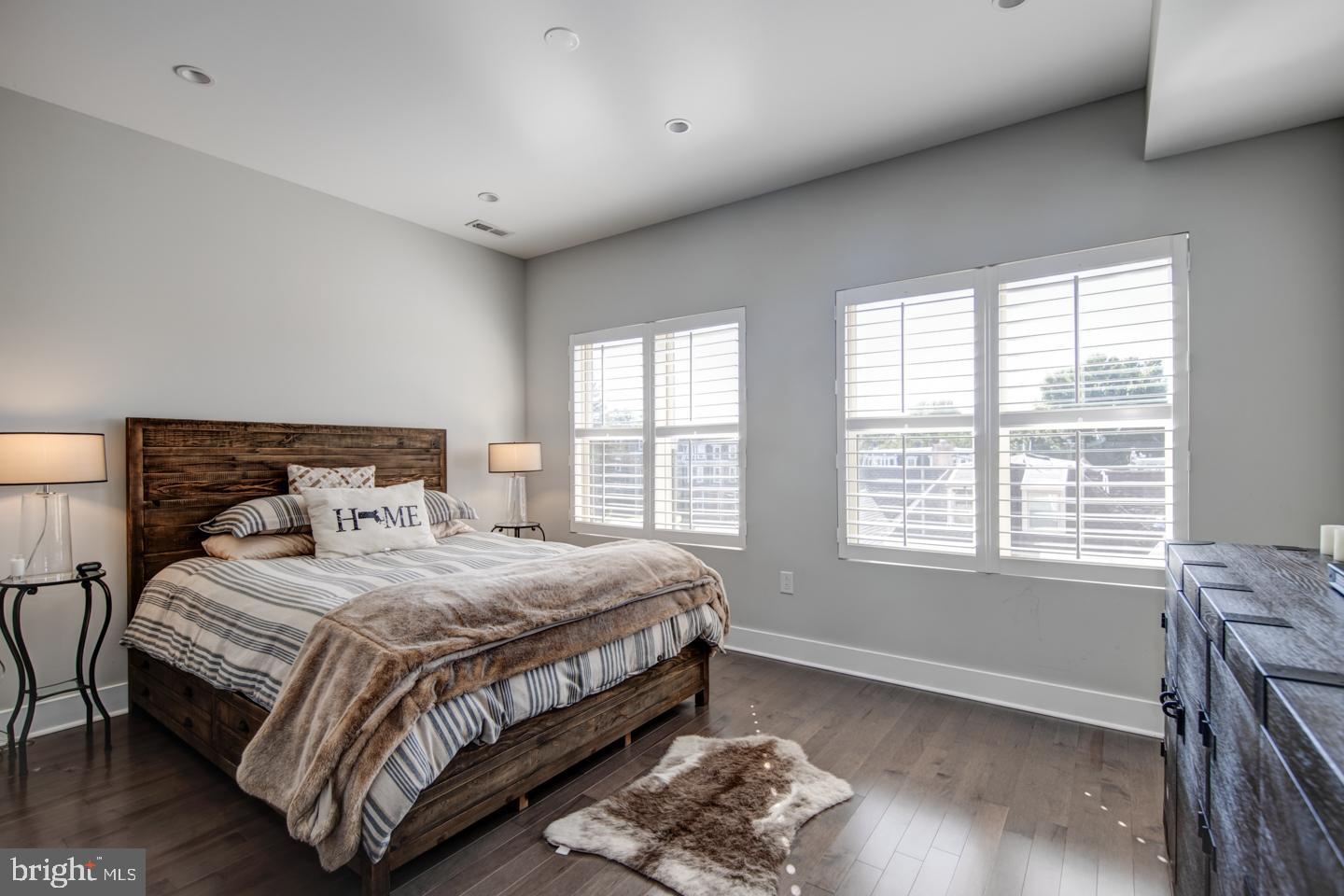 MANAYUNK - Residential