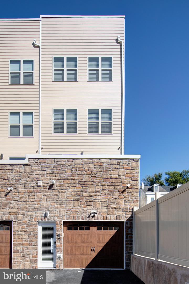 MANAYUNK - Residential