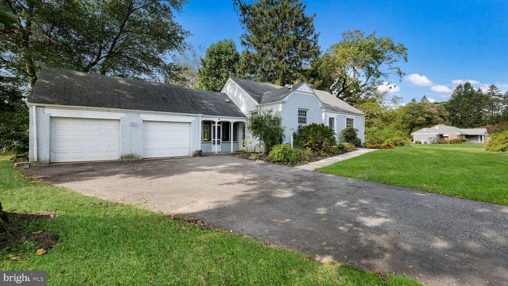 Photo of 1016 Wilson Avenue, GLEN MILLS, PA 19342 (MLS # PADE2101430)