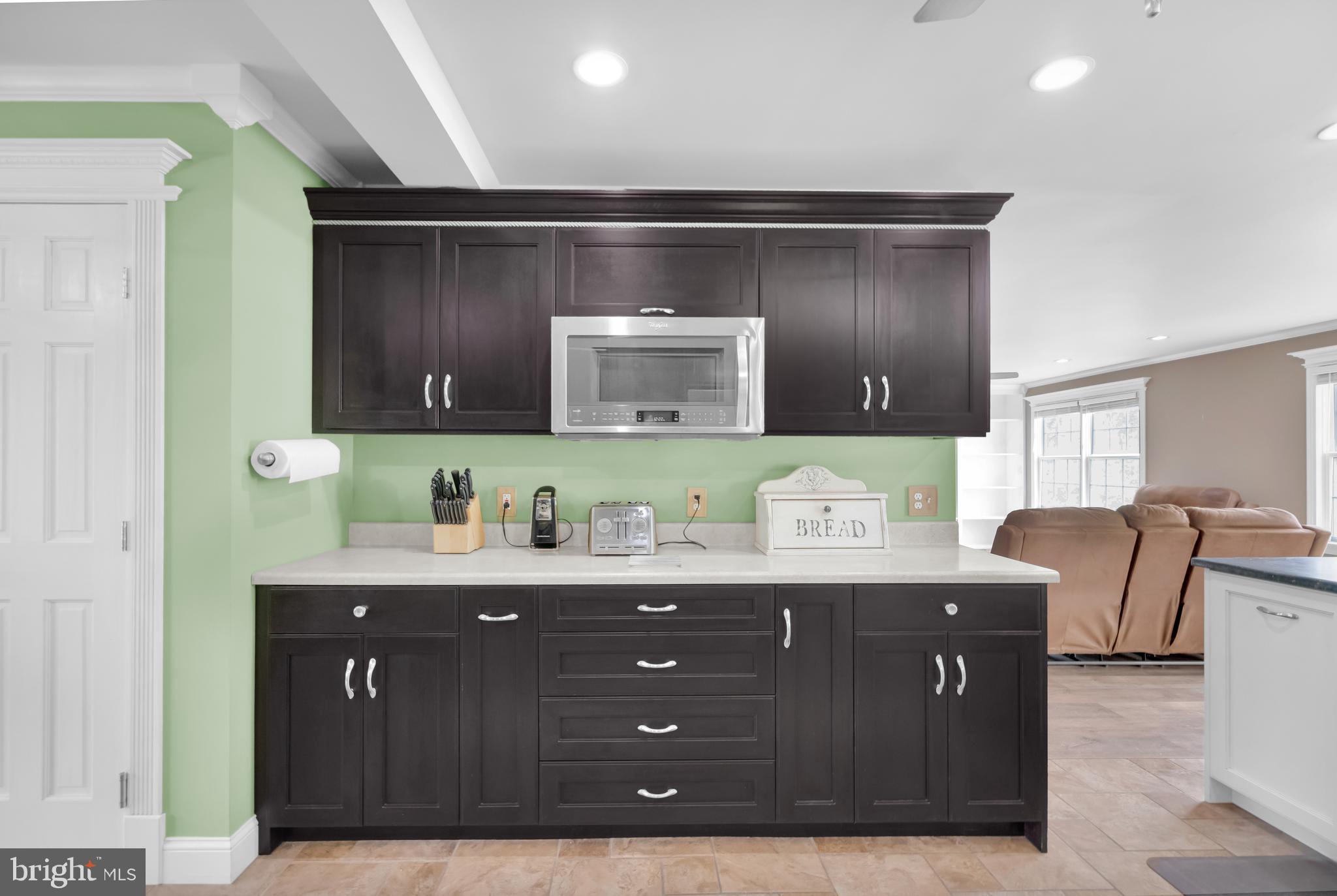 COUNTRY VIEW ESTS - Residential