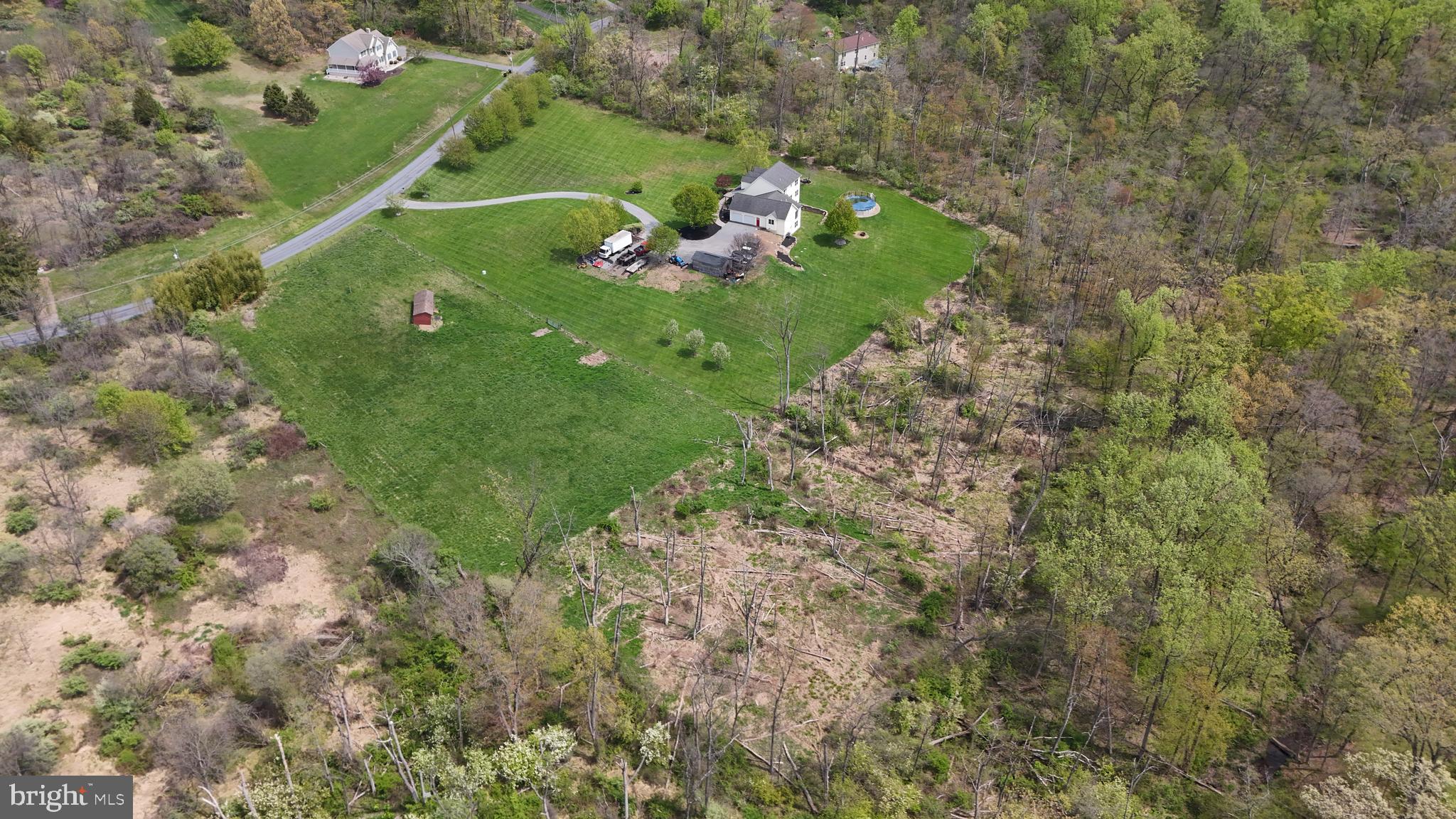 COUNTRY VIEW ESTS - Residential