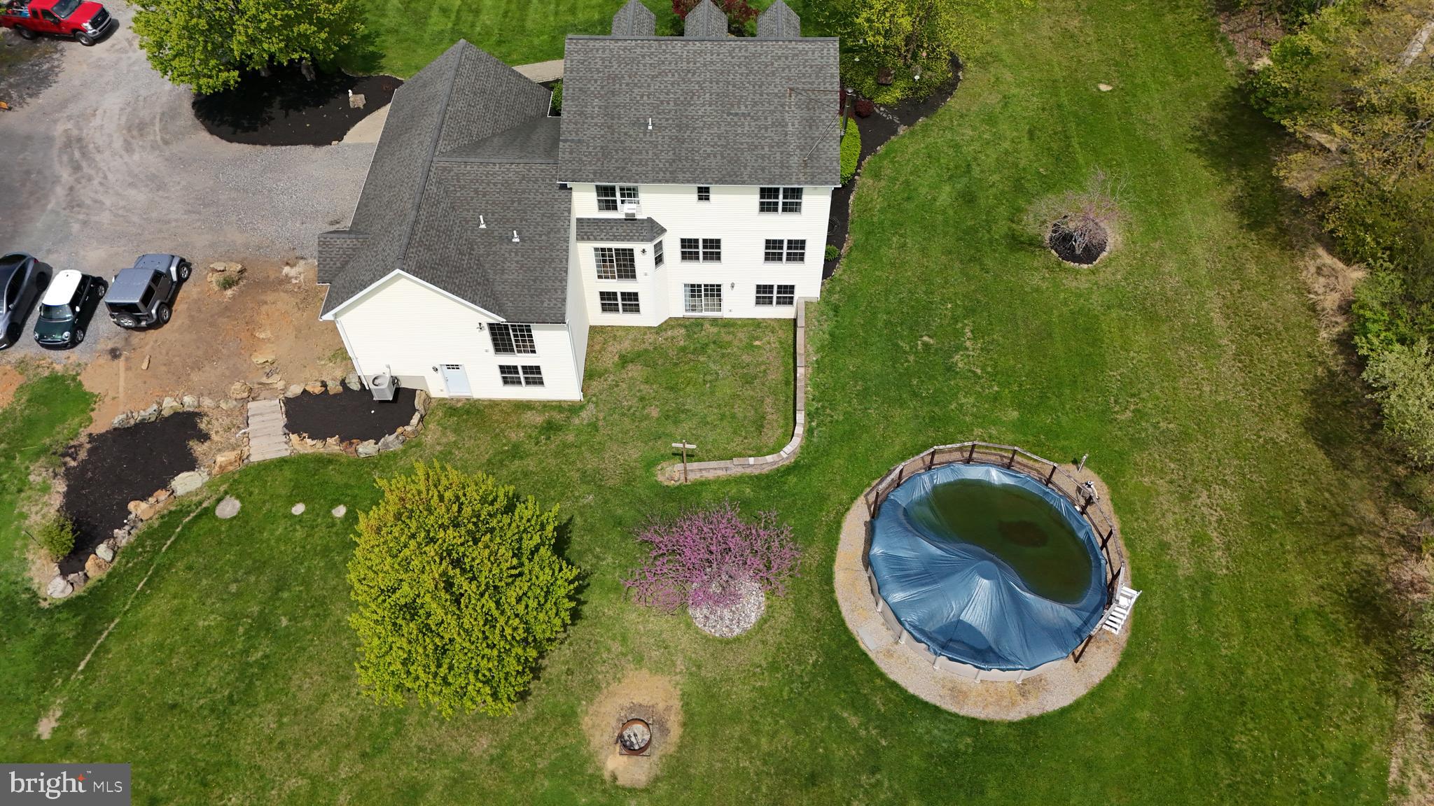 COUNTRY VIEW ESTS - Residential