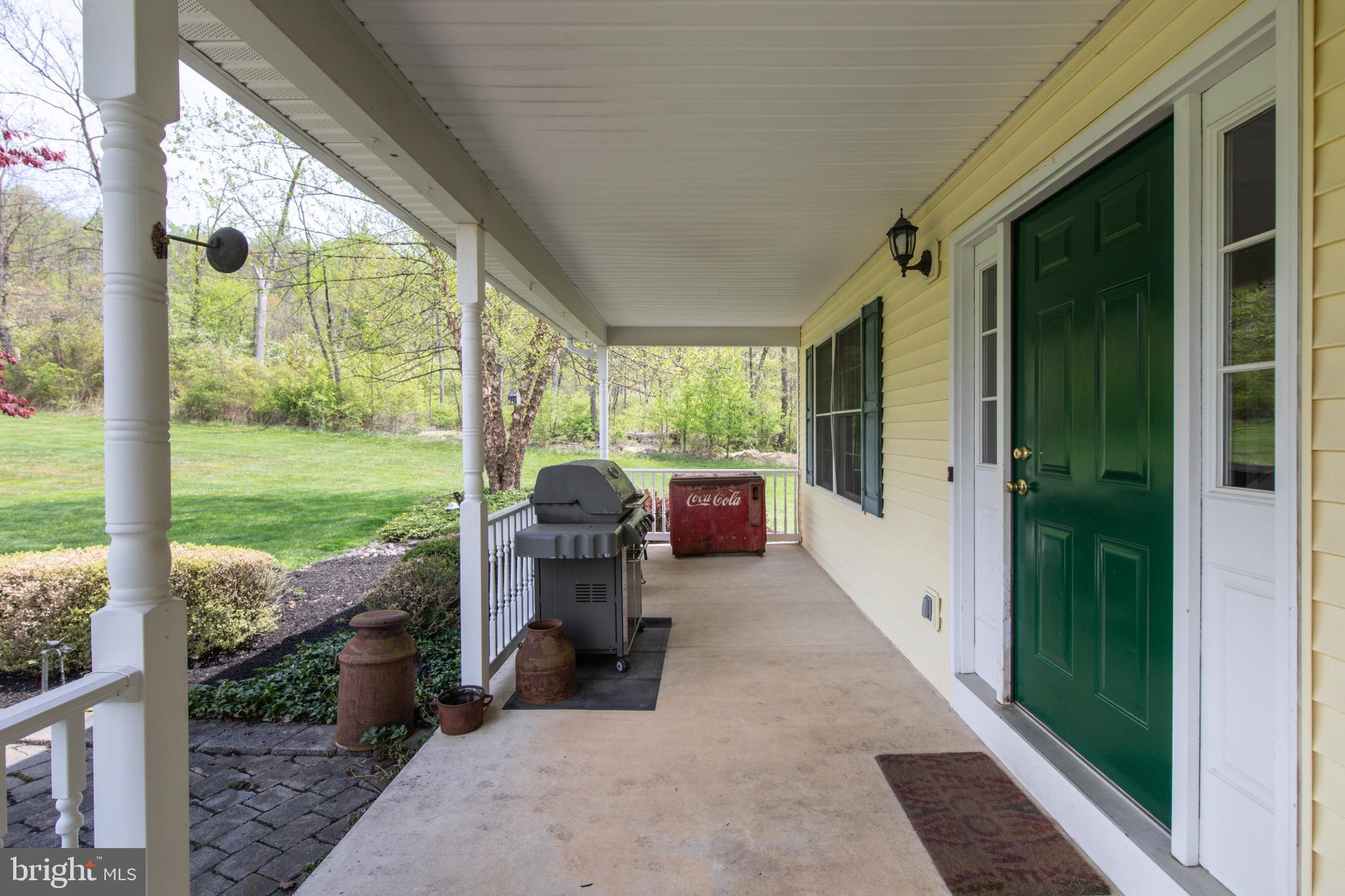 COUNTRY VIEW ESTS - Residential